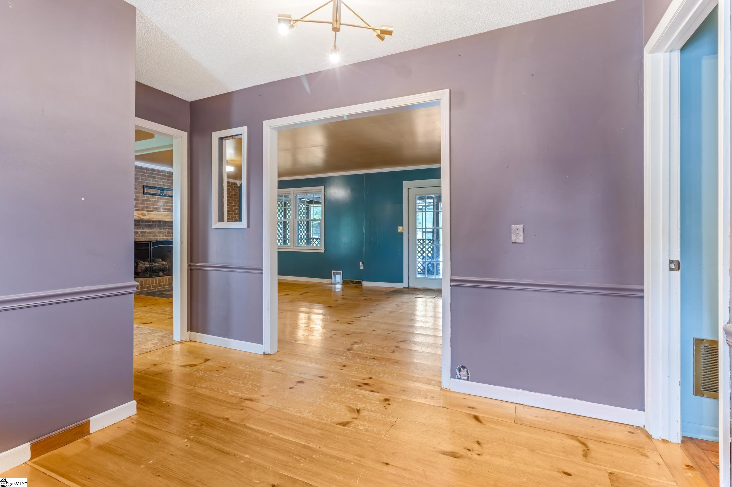 234 Country Glen Pelzer, SC 29796