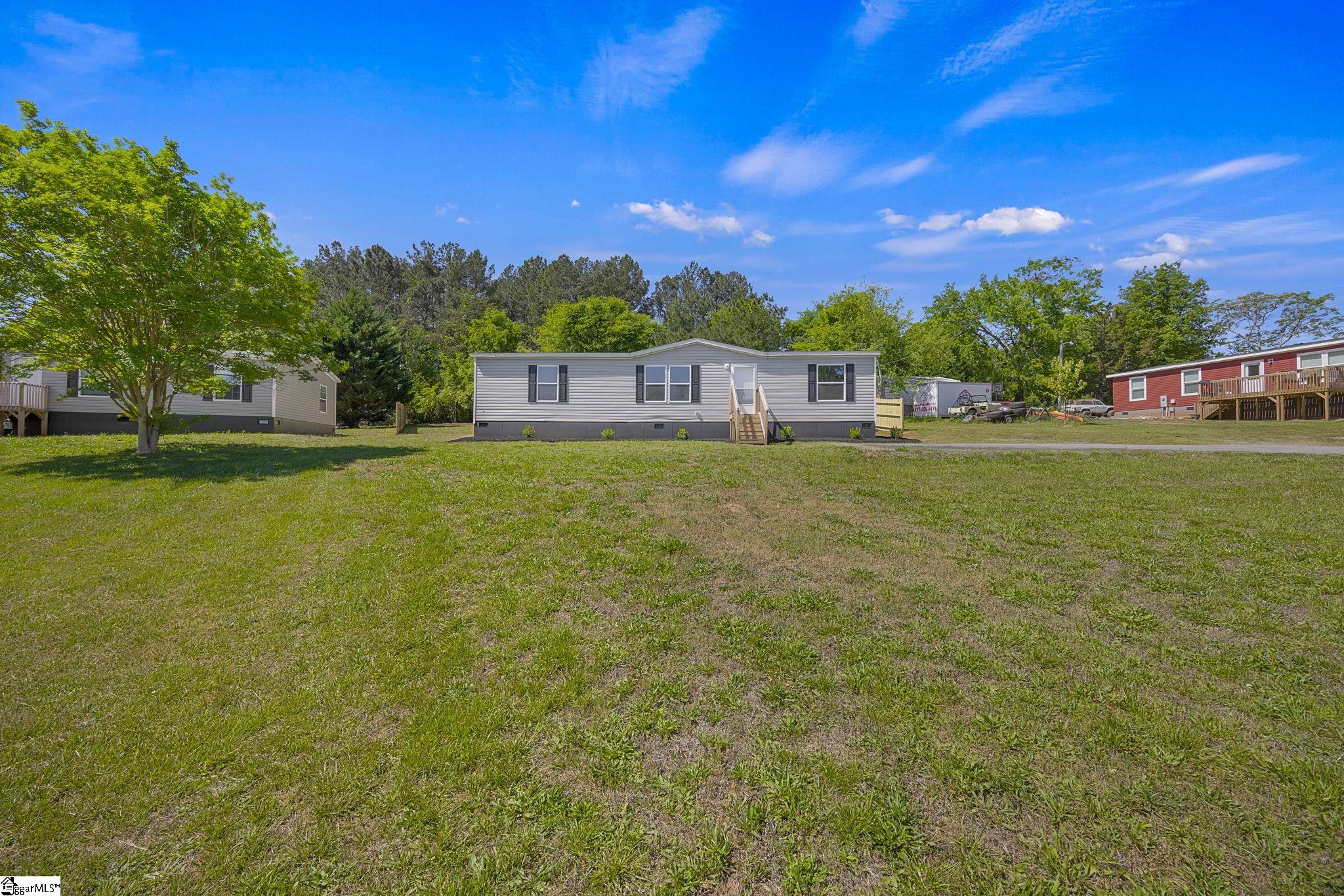 375 Griggs Road Six Mile, SC 29682