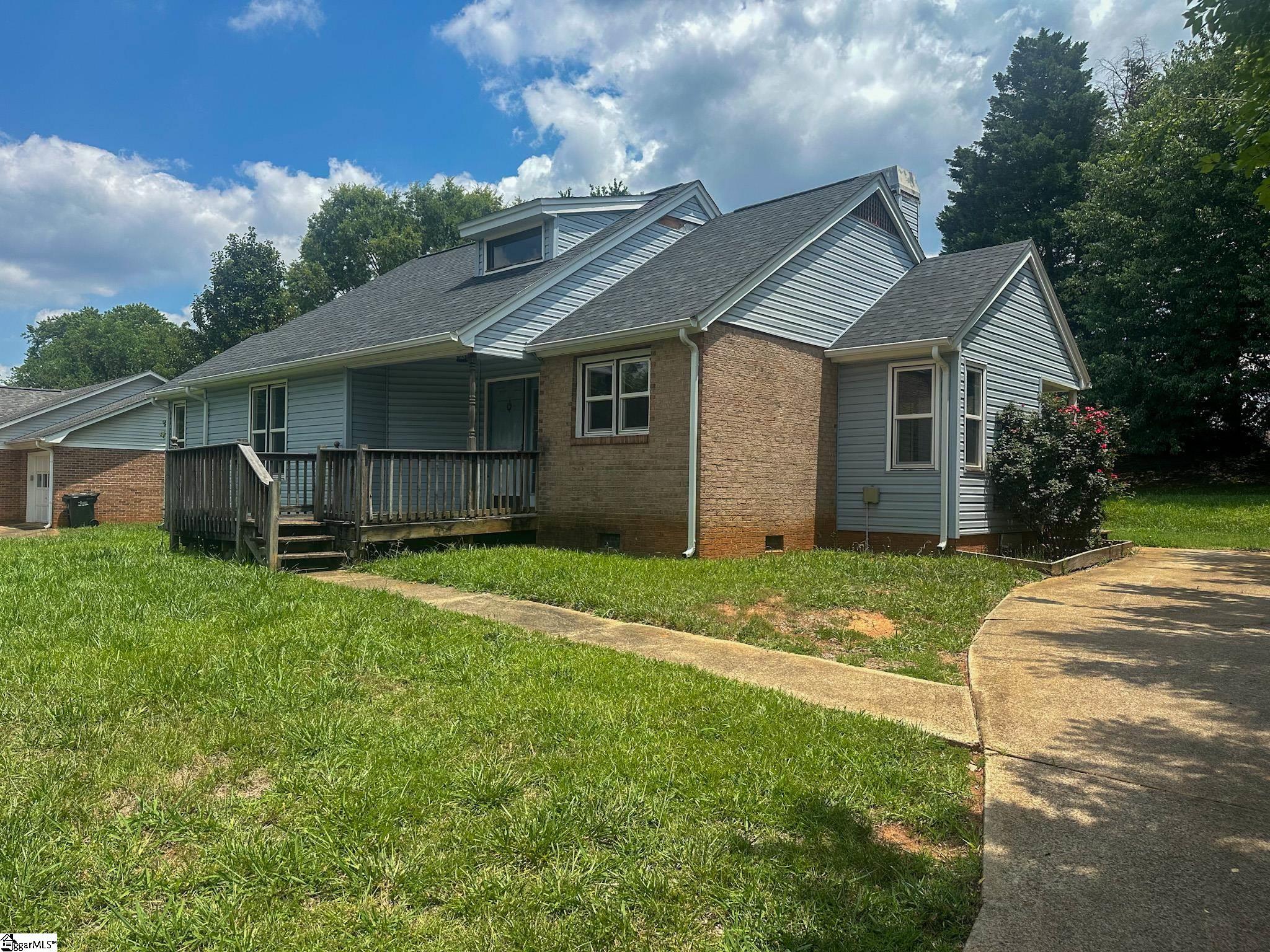 209 S Chancelor Drive Simpsonville, SC 29681