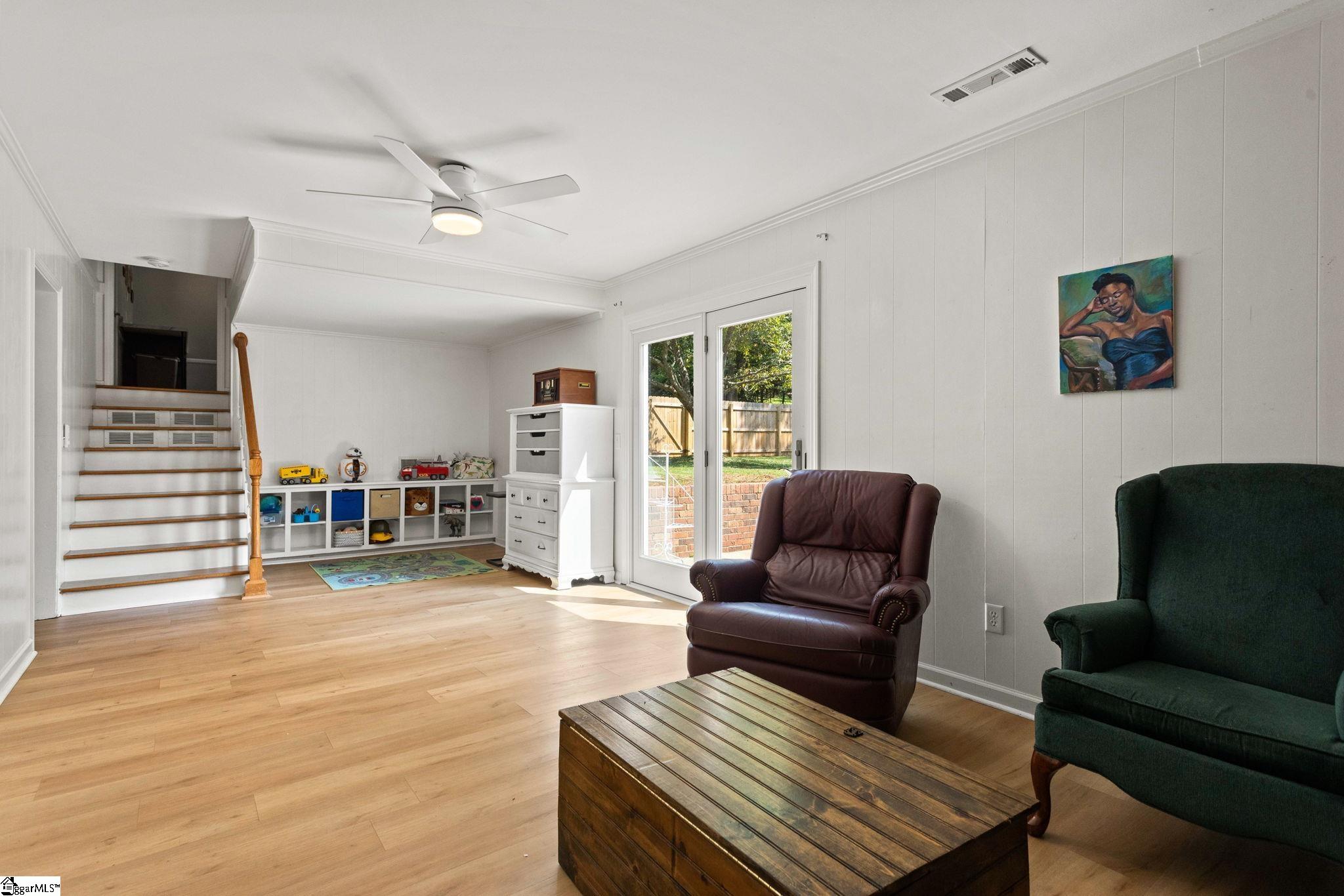 113 Abingdon Way Greenville, SC 29615
