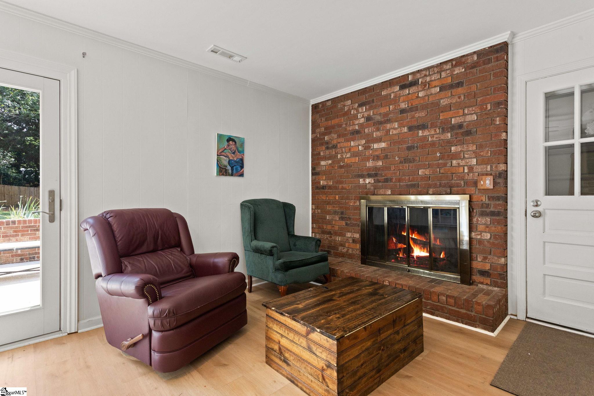 113 Abingdon Way Greenville, SC 29615
