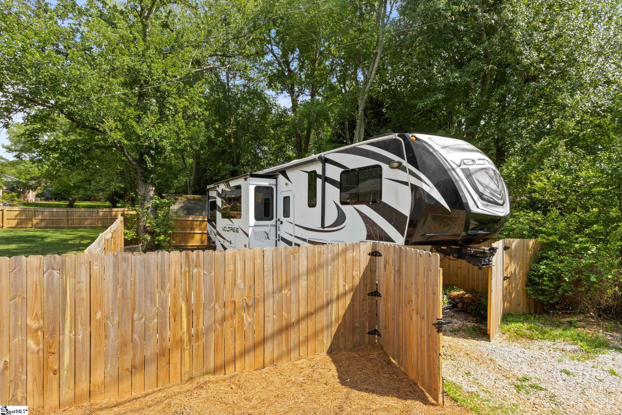 113 Abingdon Way Greenville, SC 29615