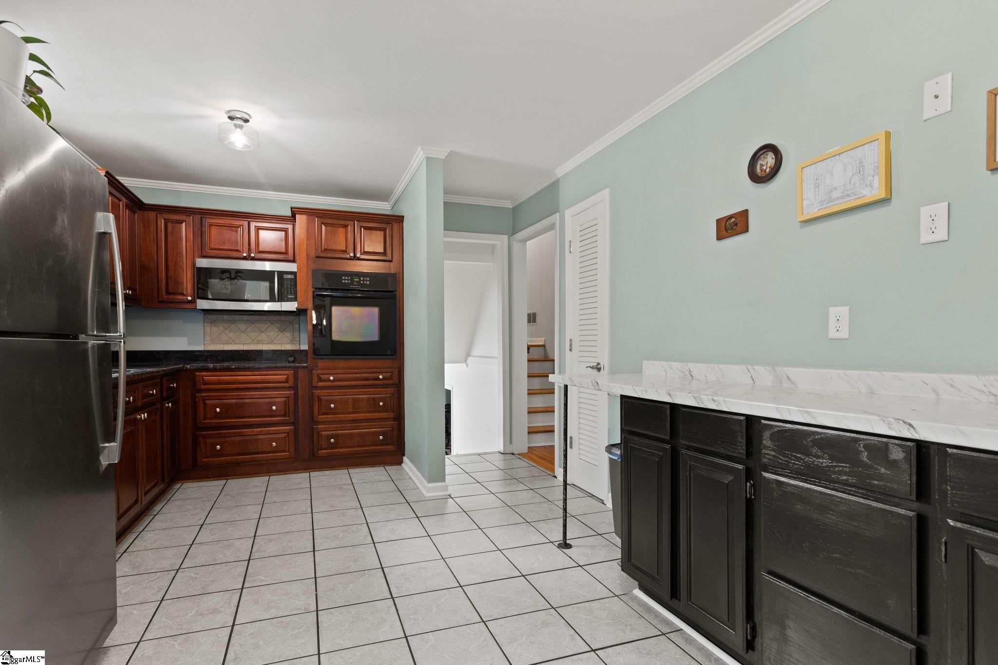 113 Abingdon Way Greenville, SC 29615