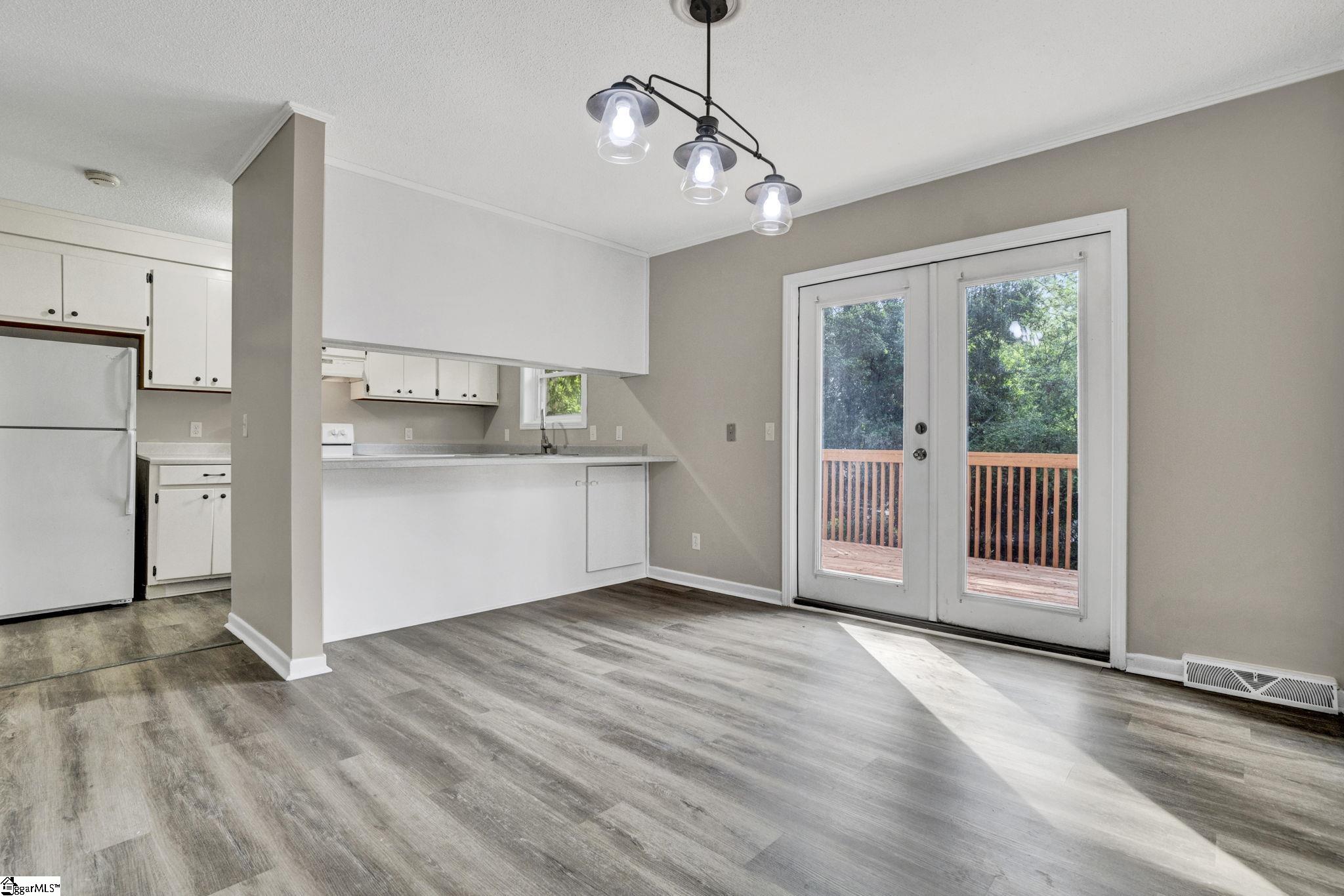 216 Charleston Avenue Clemson, SC 29631