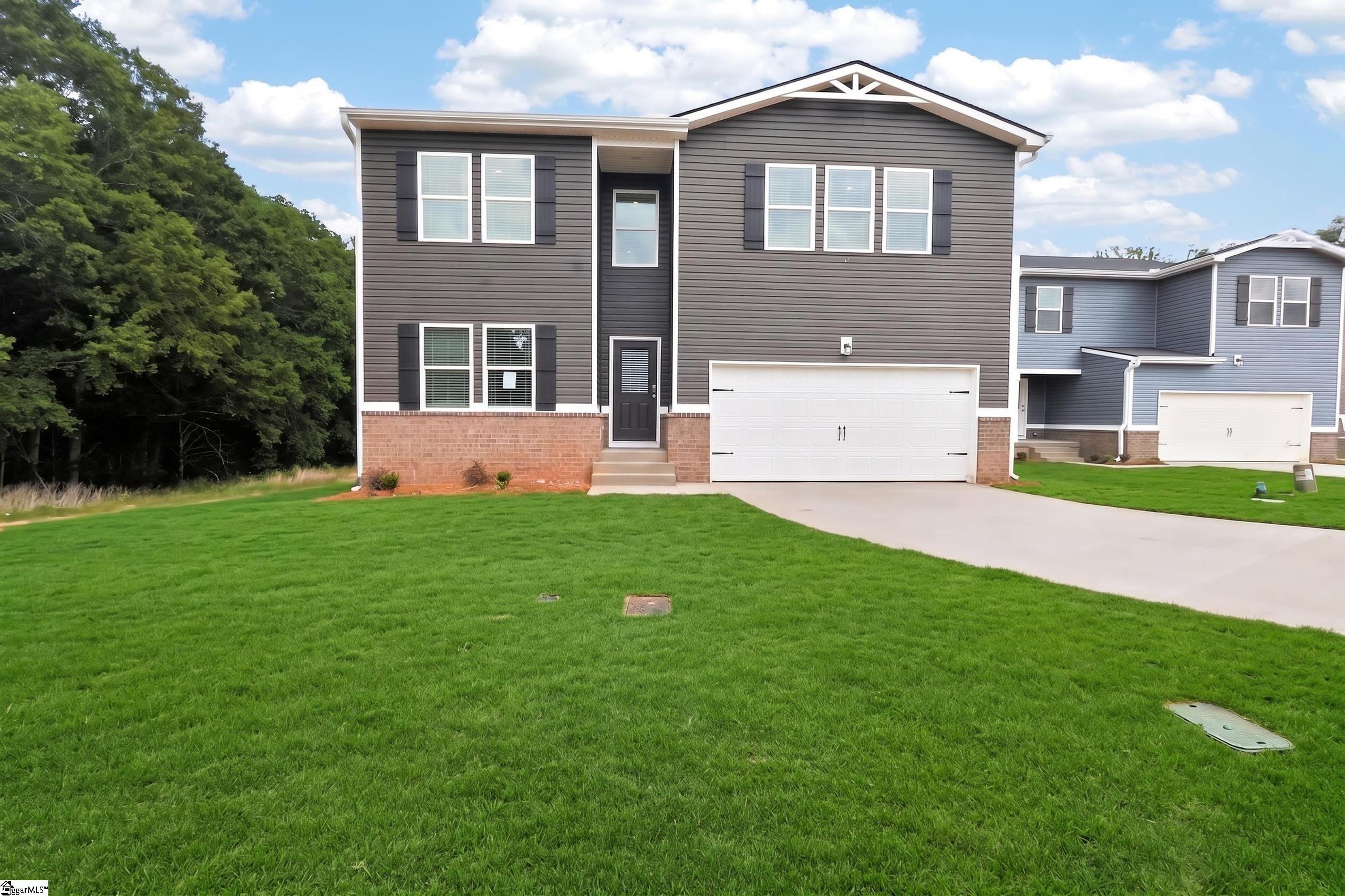 101 Spring Knoll Way Fountain Inn, SC 29644