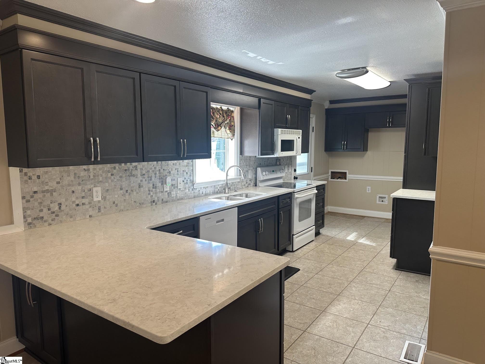 223 Blalock Road Boiling Springs, SC 29316