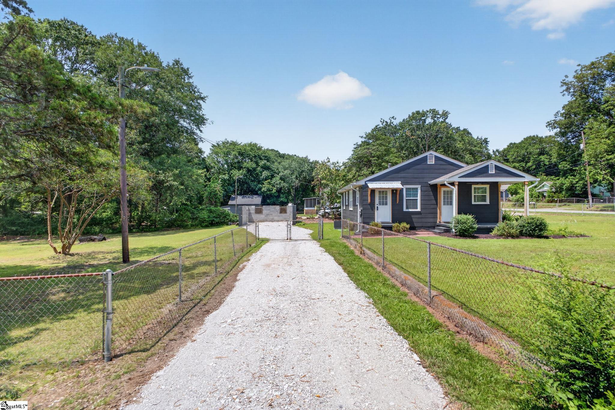 240 Clemson Road Greenville, SC 29611
