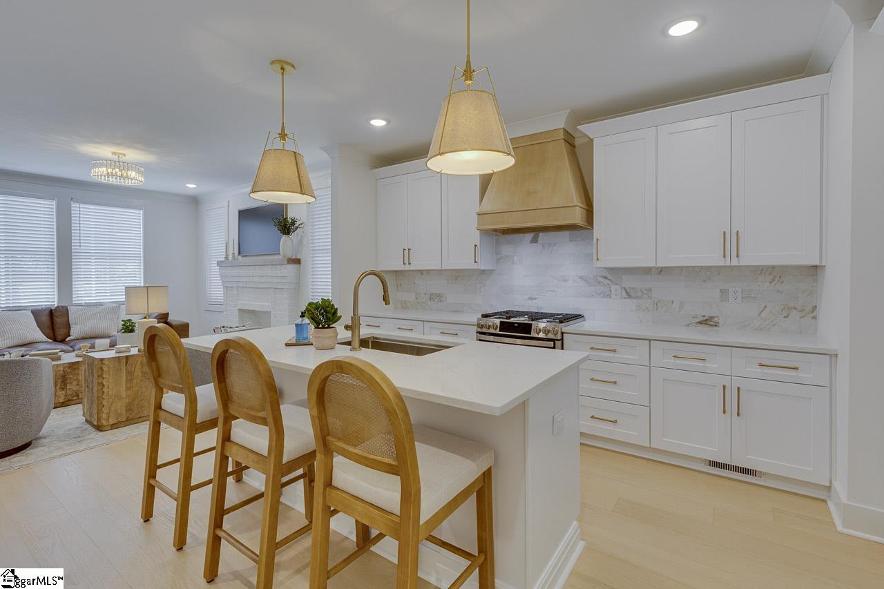 112 Randall Street Greenville, SC 29609