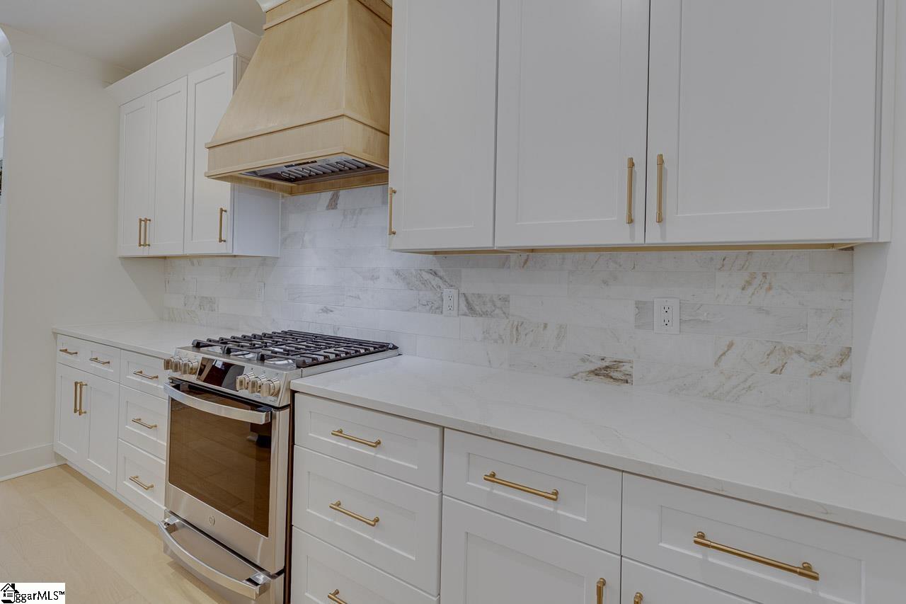 112 Randall Street Greenville, SC 29609