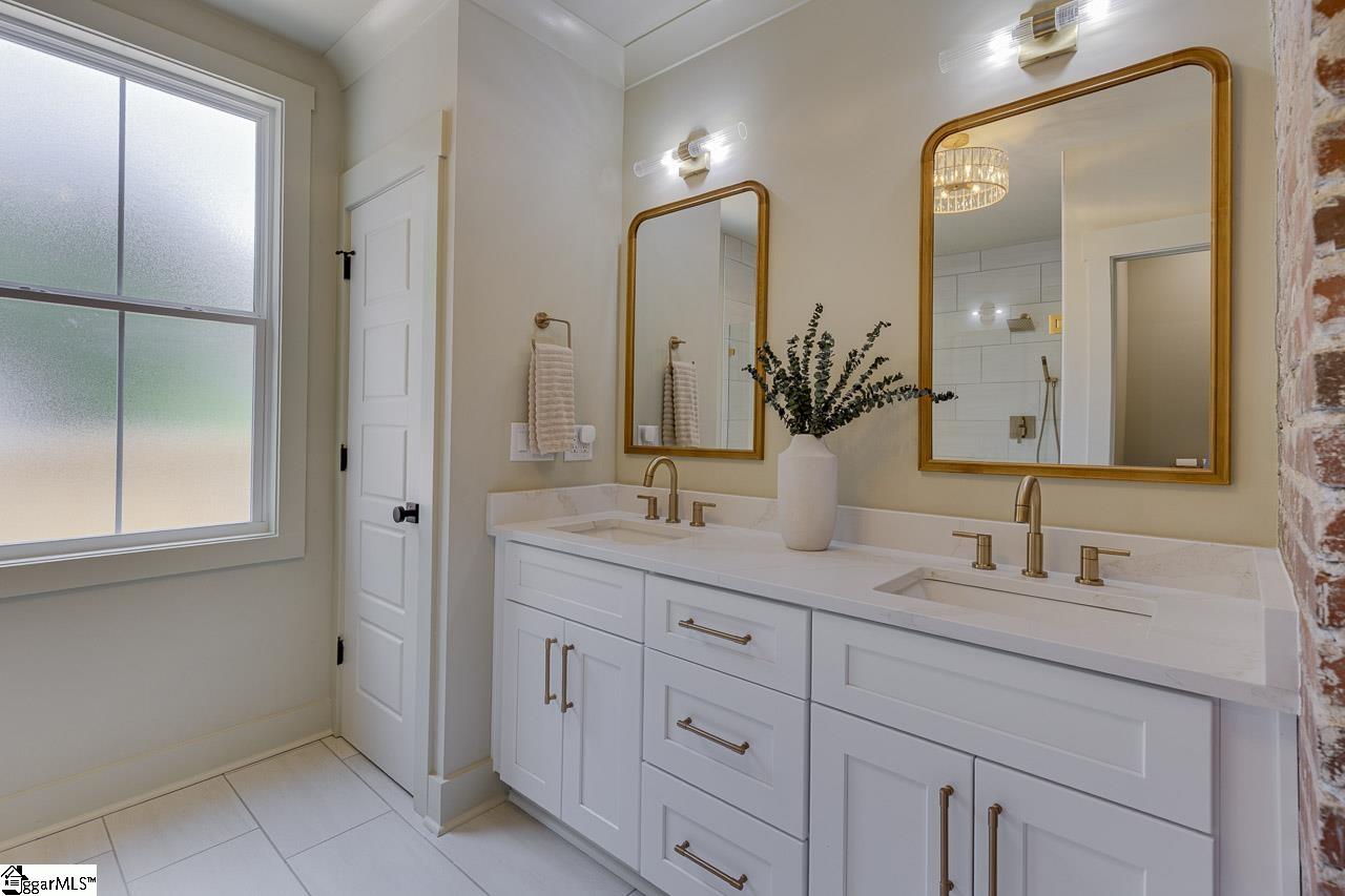 112 Randall Street Greenville, SC 29609