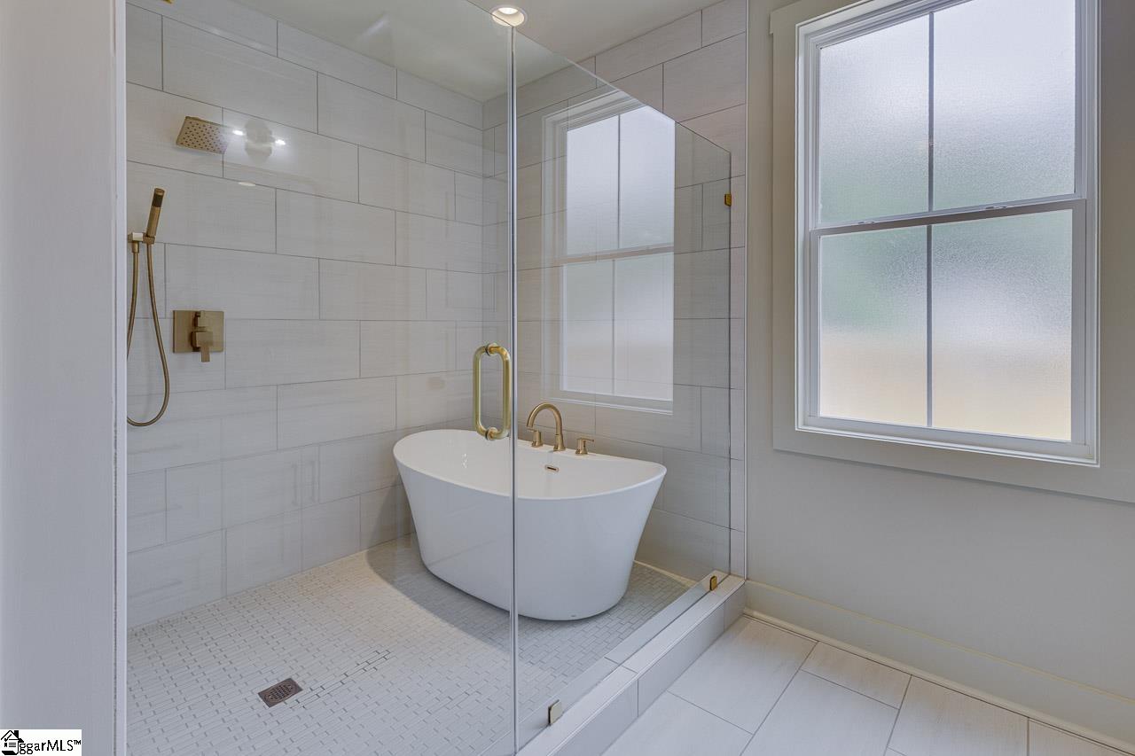 112 Randall Street Greenville, SC 29609