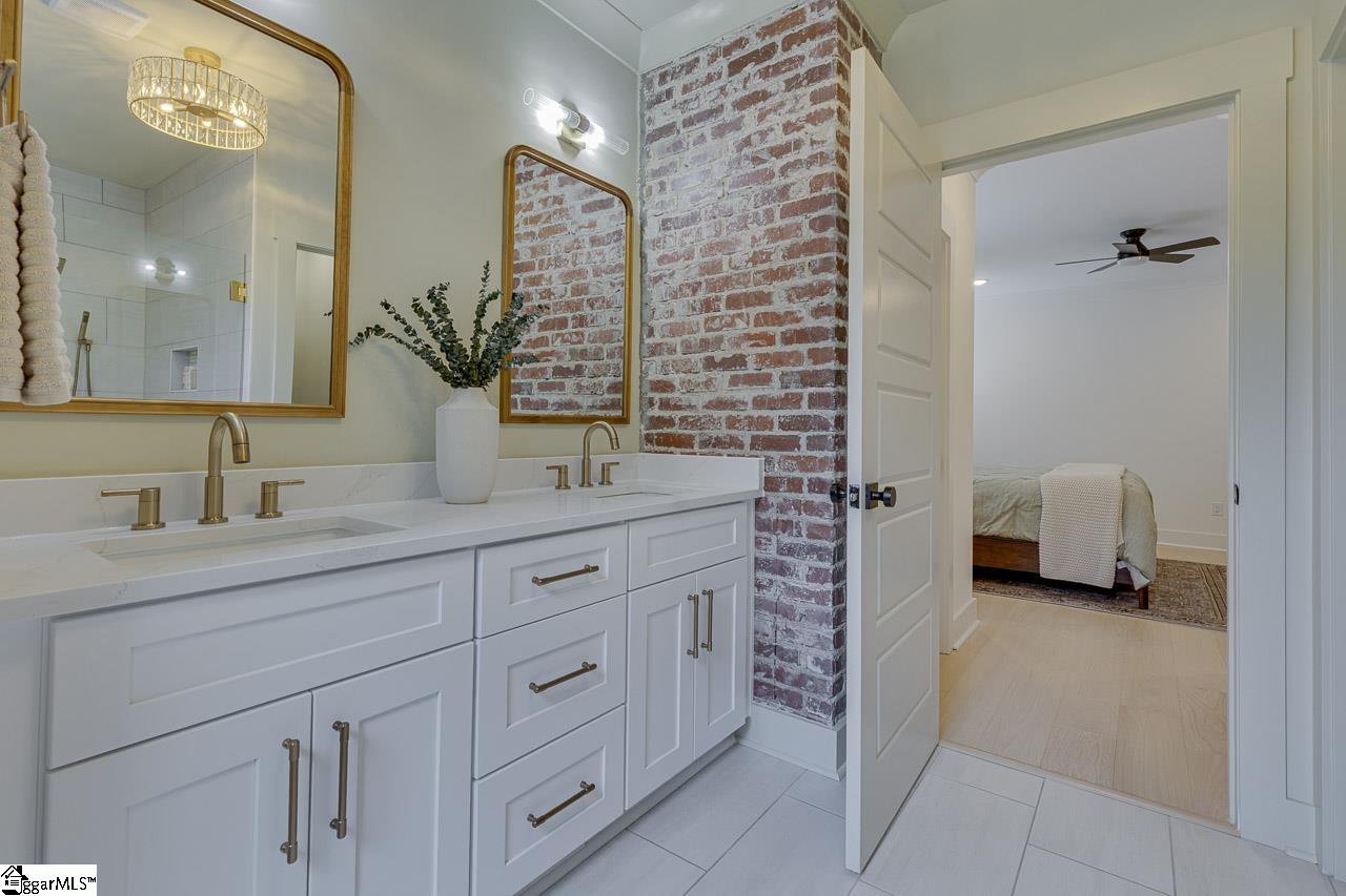112 Randall Street Greenville, SC 29609