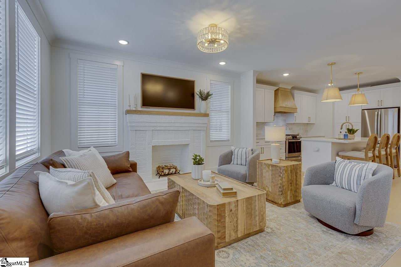 112 Randall Street Greenville, SC 29609