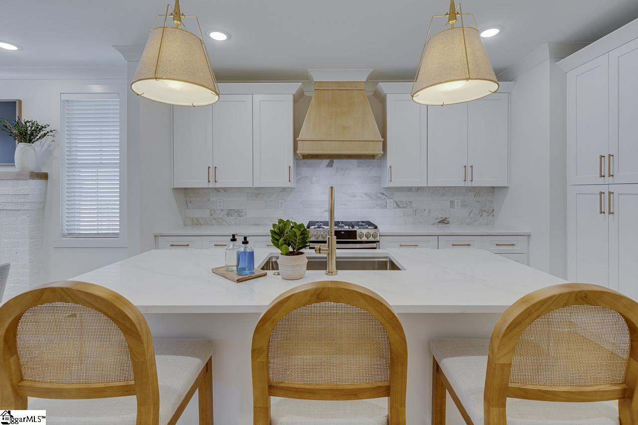 112 Randall Street Greenville, SC 29609