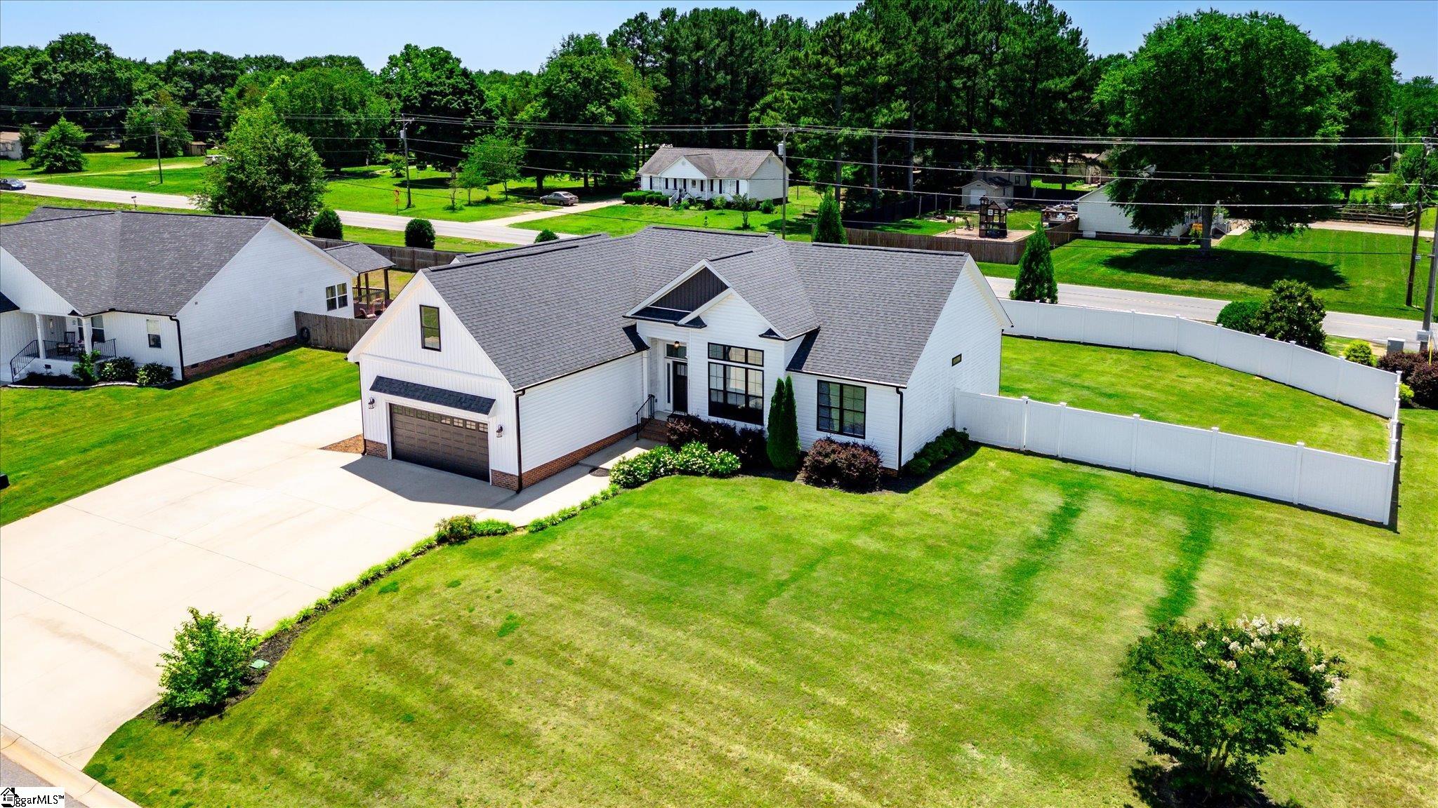 502 Life Lane Lyman, SC 29365