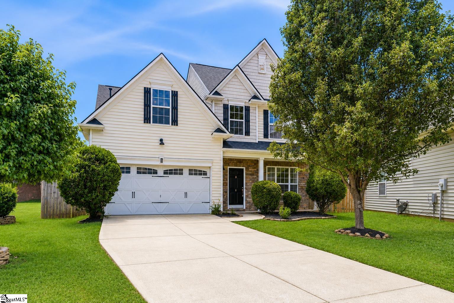 8 Carilon Court Simpsonville, SC 29681