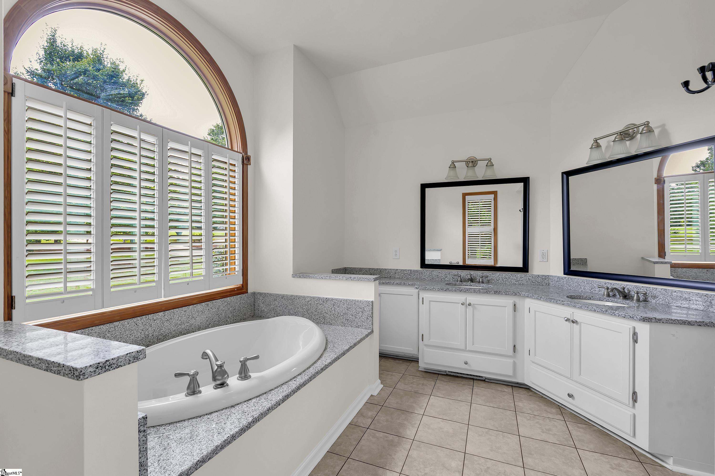 100 Bennetts Crossing Court Greer, SC 29651