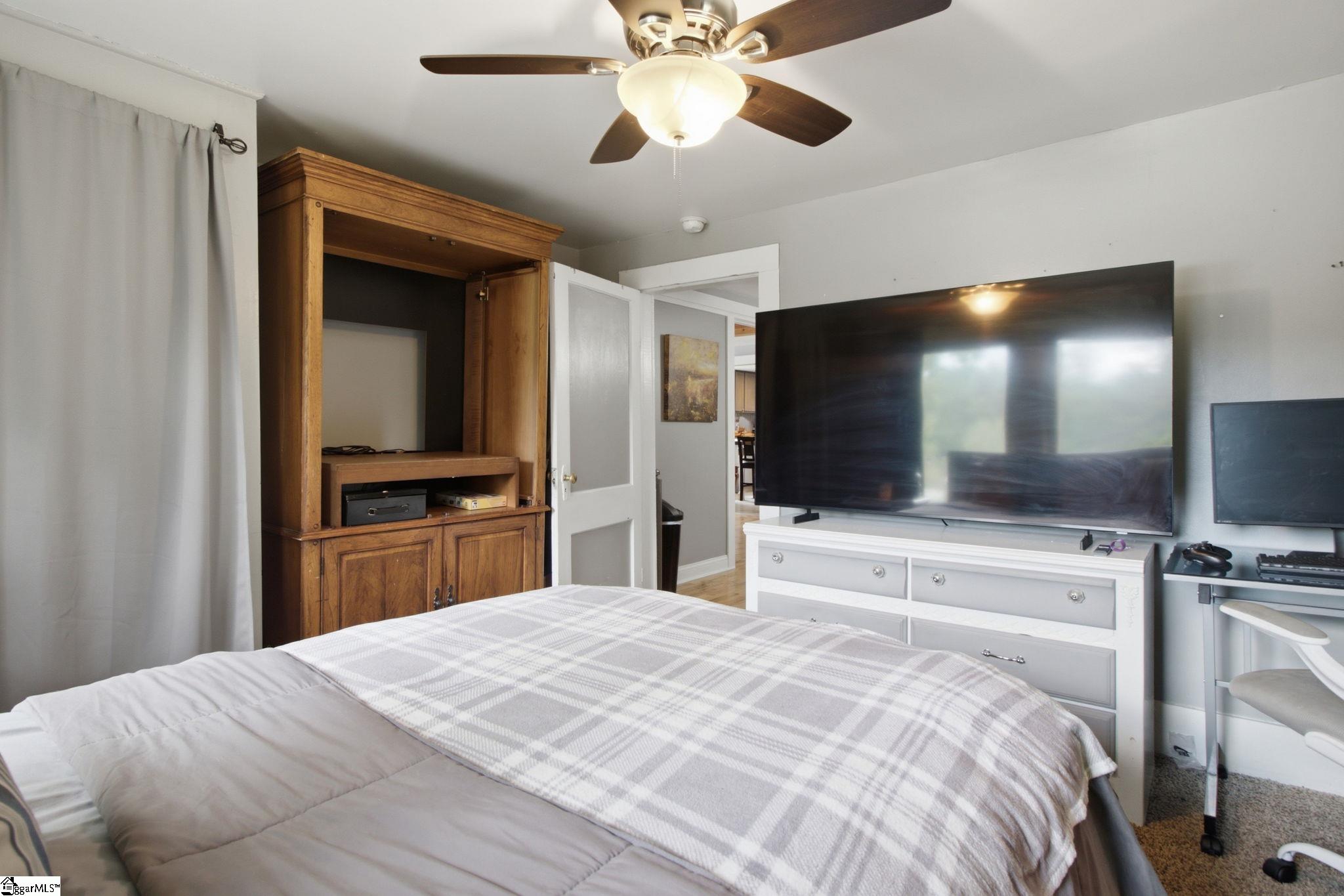 1706 Highway 11 Landrum, SC 29356