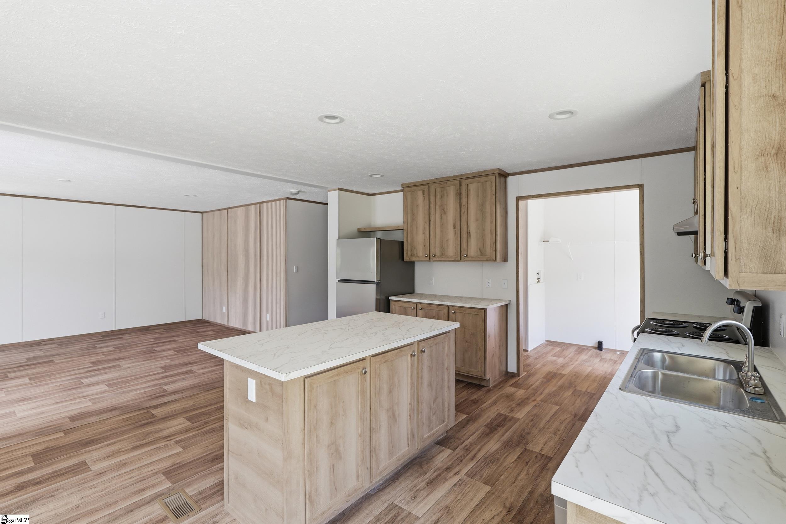 210 Frontier Drive Easley, SC 29640-9009