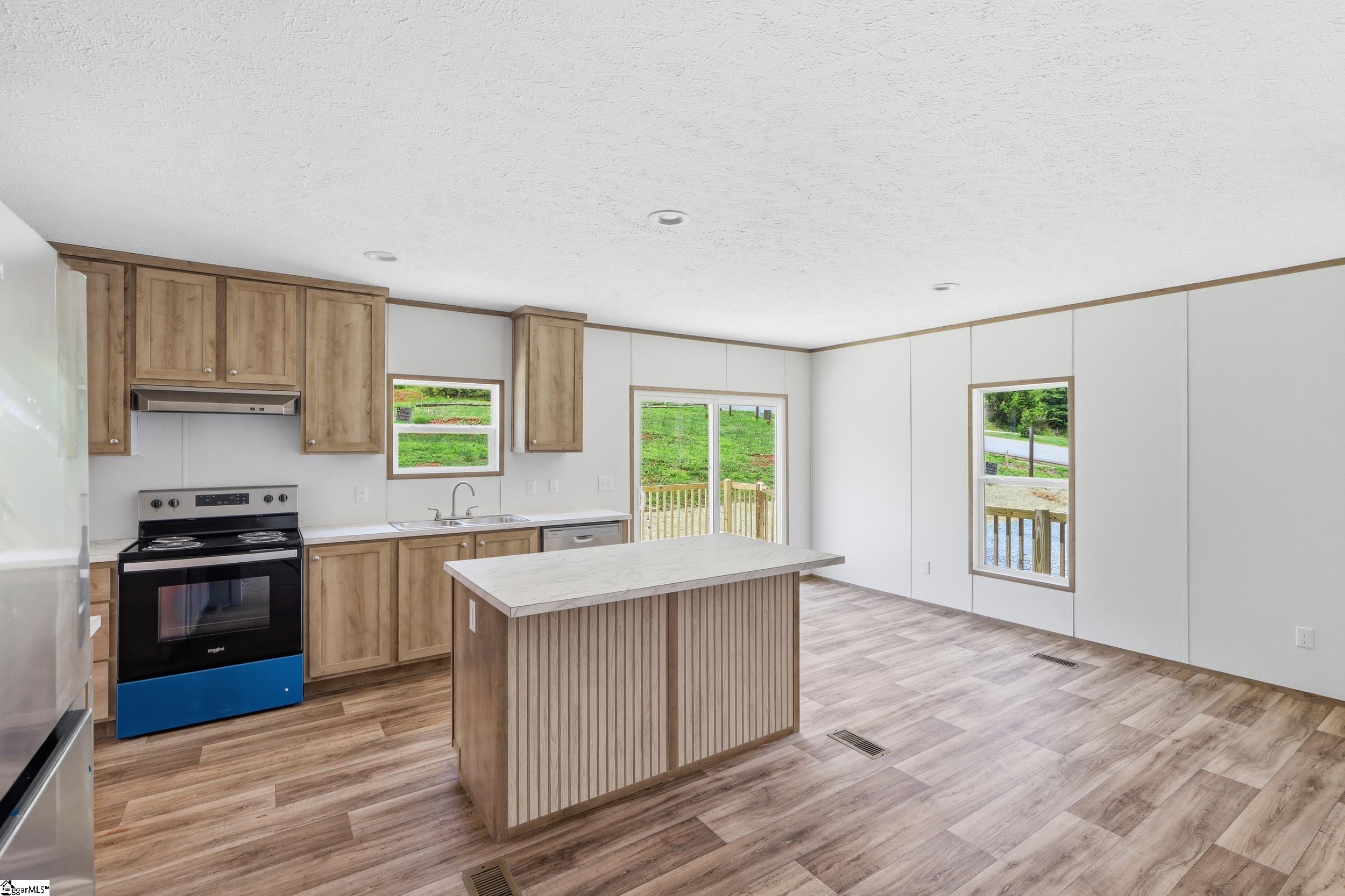 210 Frontier Drive Easley, SC 29640-9009