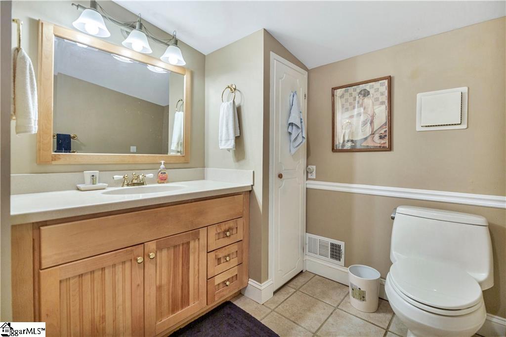 1100 Cherokee Road Townville, SC 29689