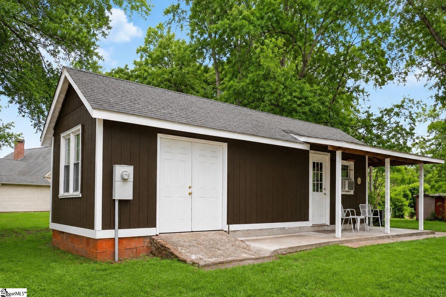 1100 Cherokee Road Townville, SC 29689
