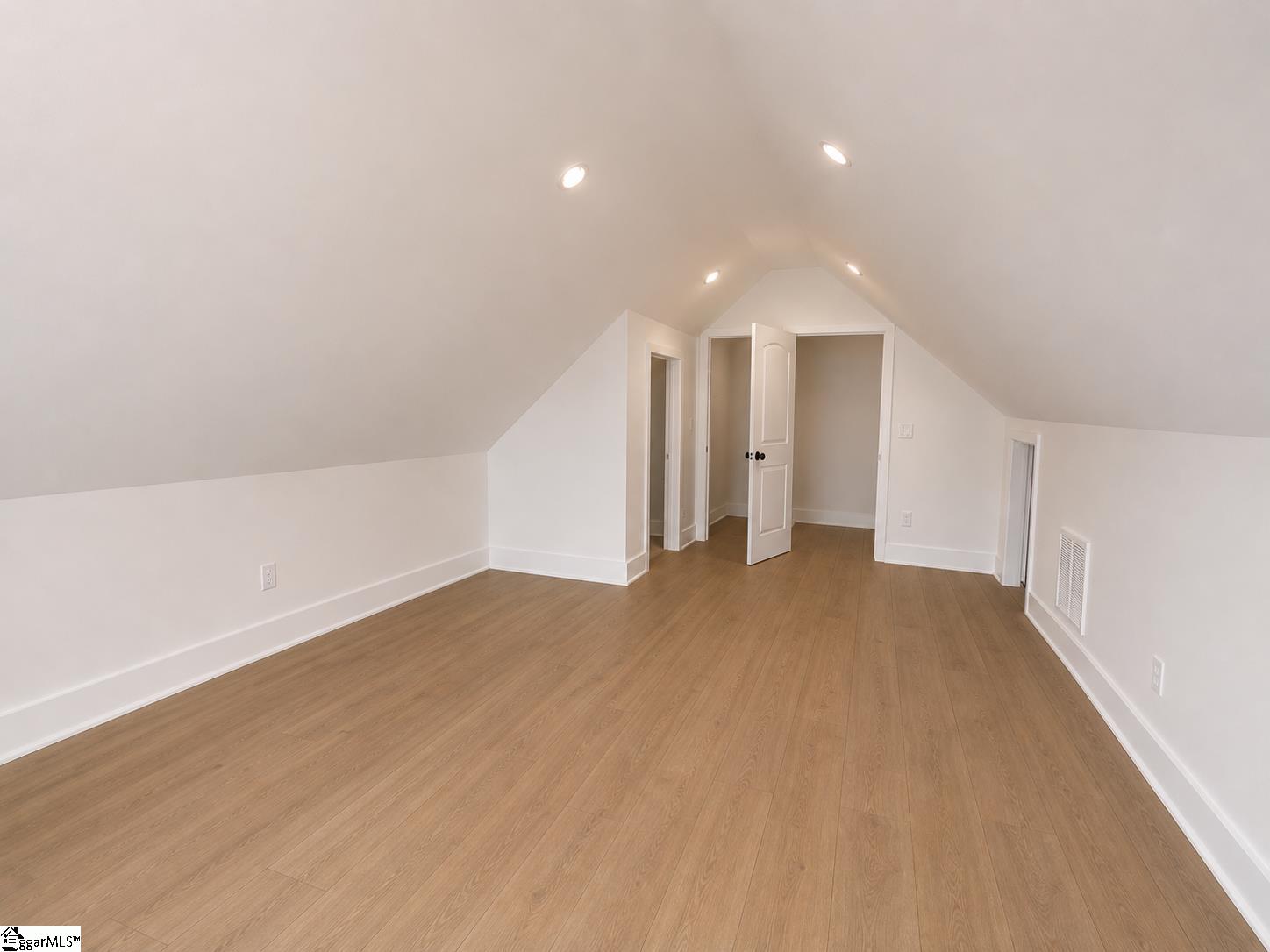 129 Faulkner Circle Greer, SC 29651