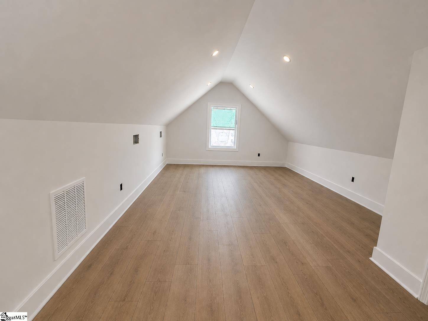 129 Faulkner Circle Greer, SC 29651