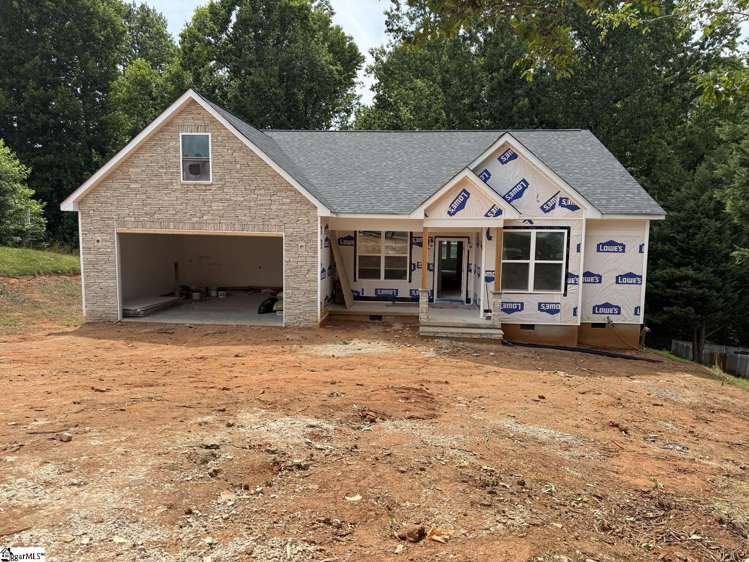 129 Faulkner Circle Greer, SC 29651