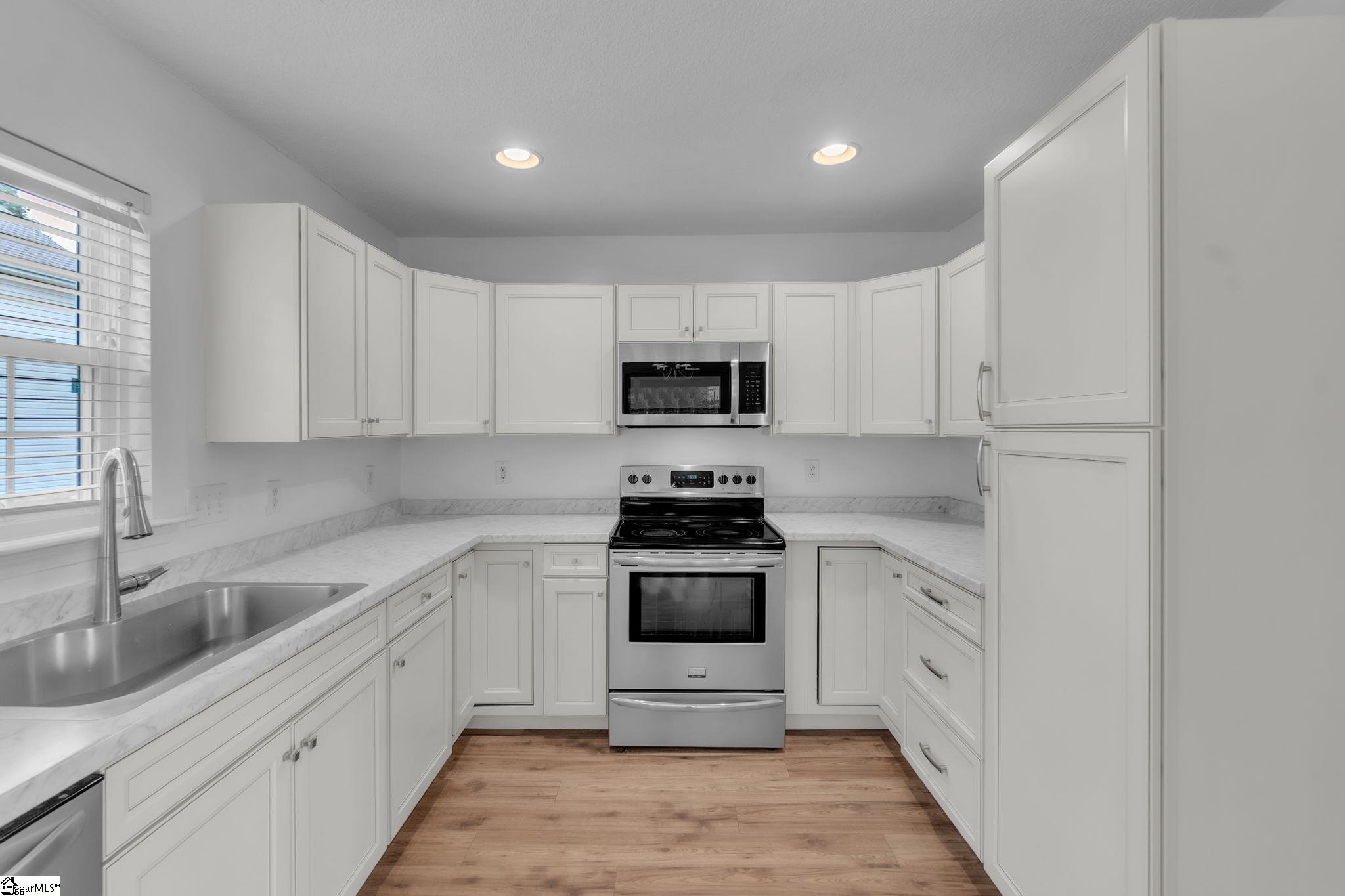 106 Acacia Drive Simpsonville, SC 29681
