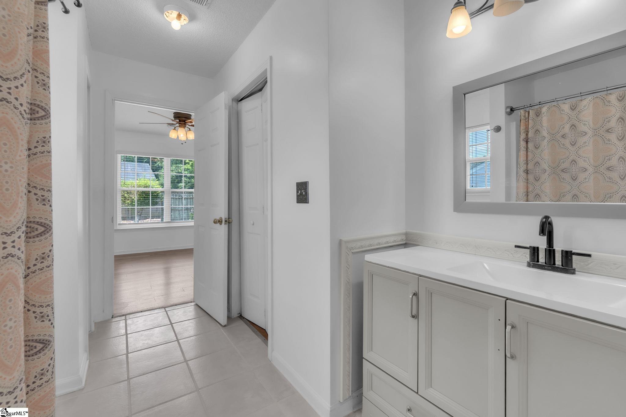 106 Acacia Drive Simpsonville, SC 29681
