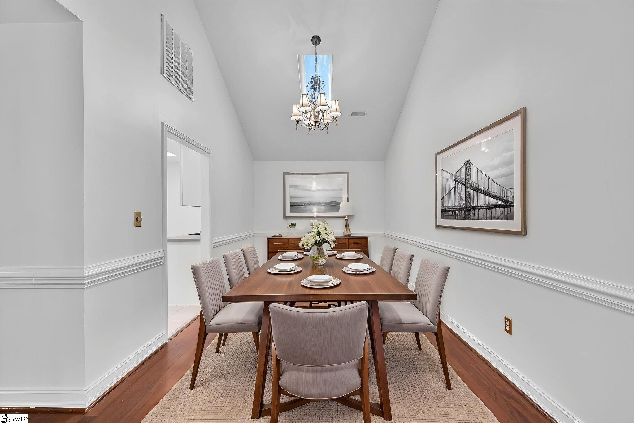 144 Forest Lake Drive Simpsonville, SC 29681
