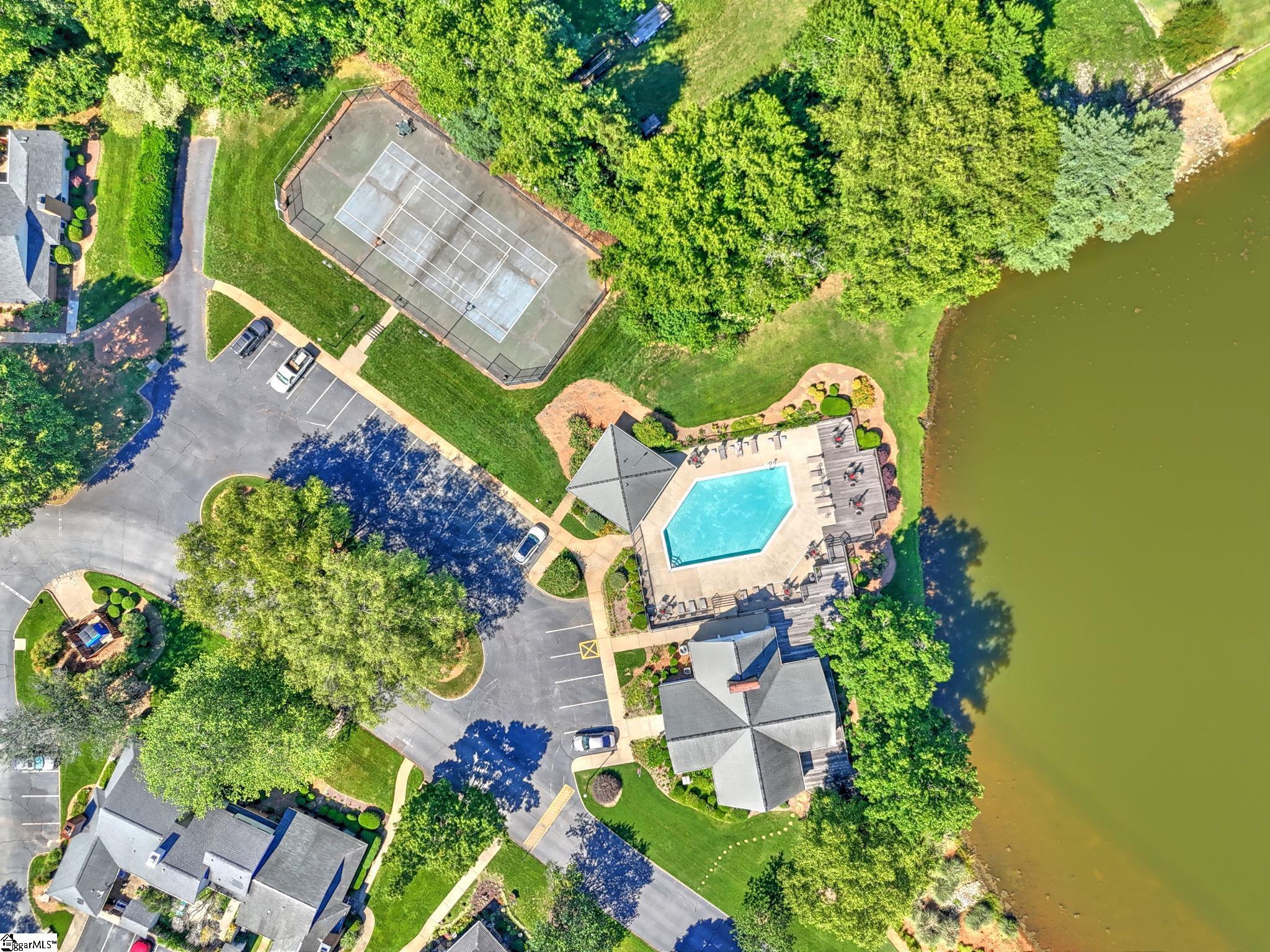 144 Forest Lake Drive Simpsonville, SC 29681