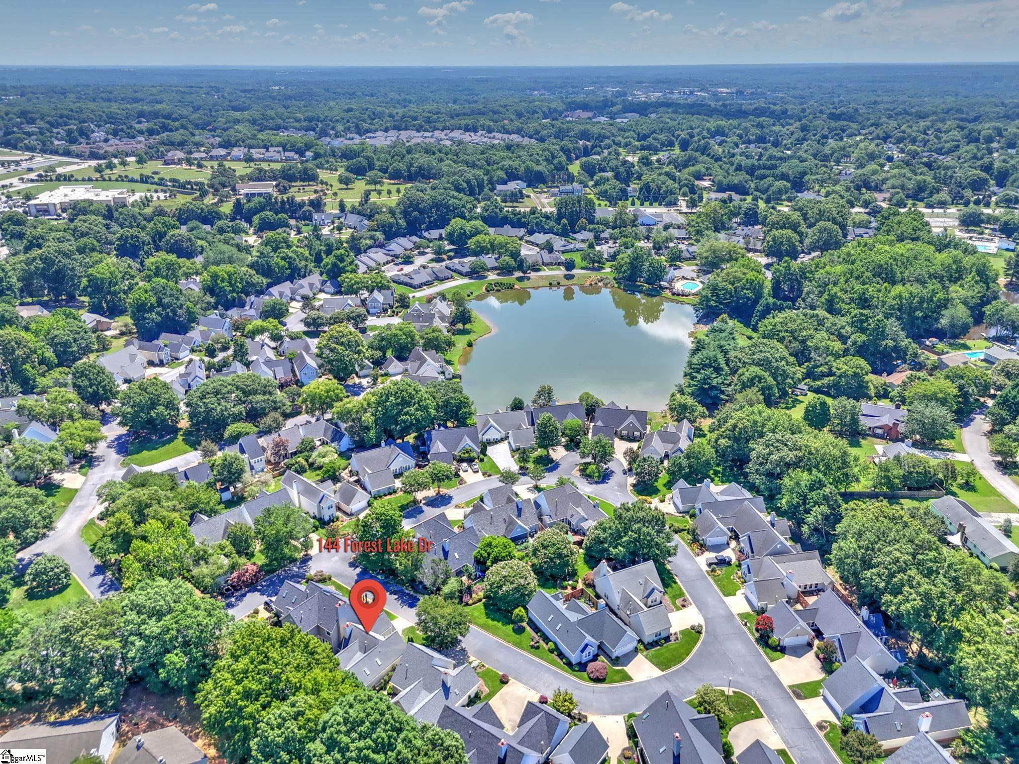 144 Forest Lake Drive Simpsonville, SC 29681