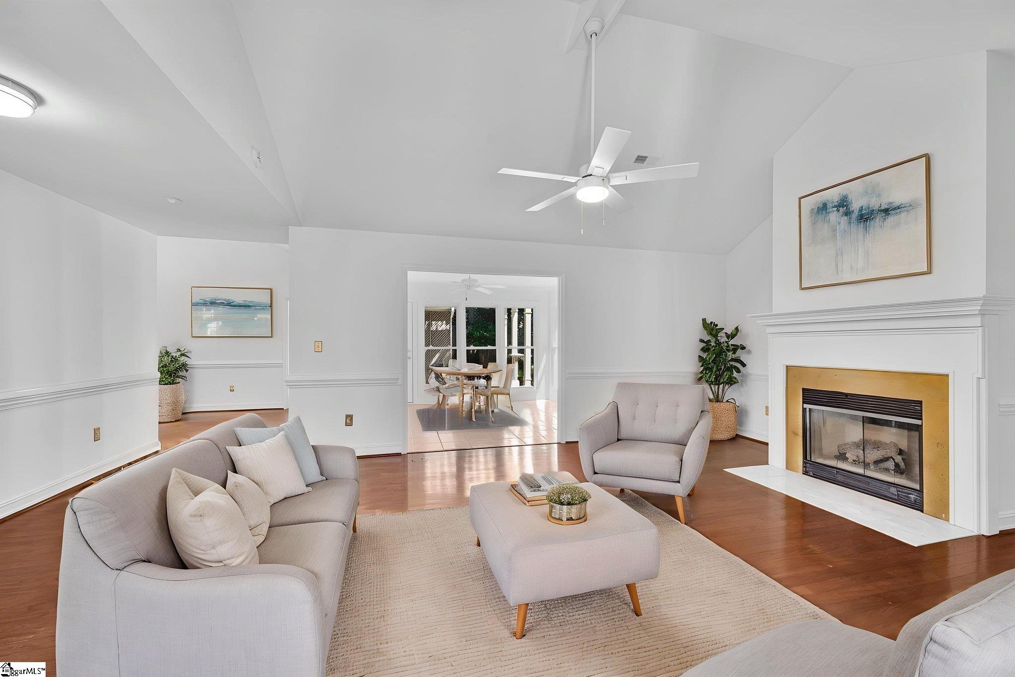 144 Forest Lake Drive Simpsonville, SC 29681