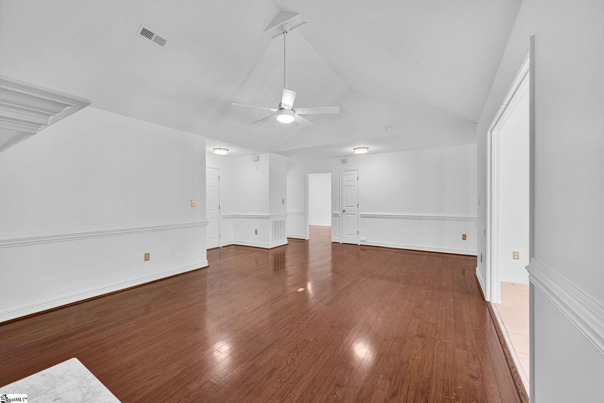 144 Forest Lake Drive Simpsonville, SC 29681