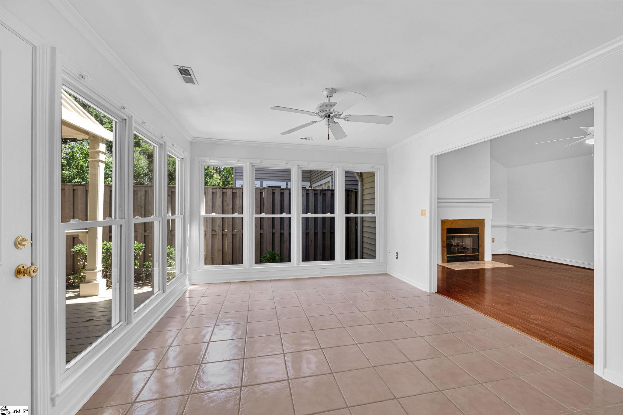 144 Forest Lake Drive Simpsonville, SC 29681
