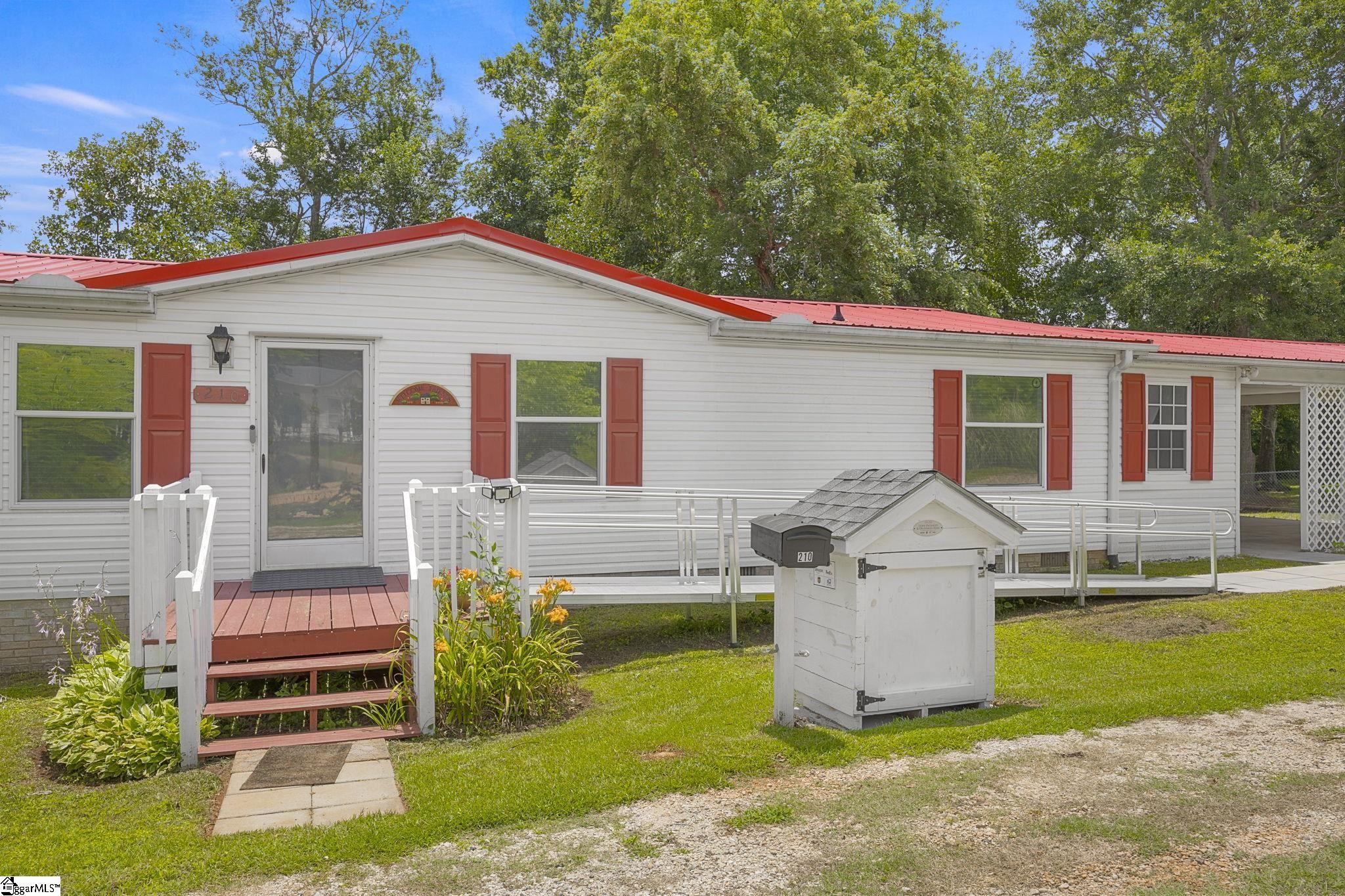 210 Deer Creek Trail Walhalla, SC 29691