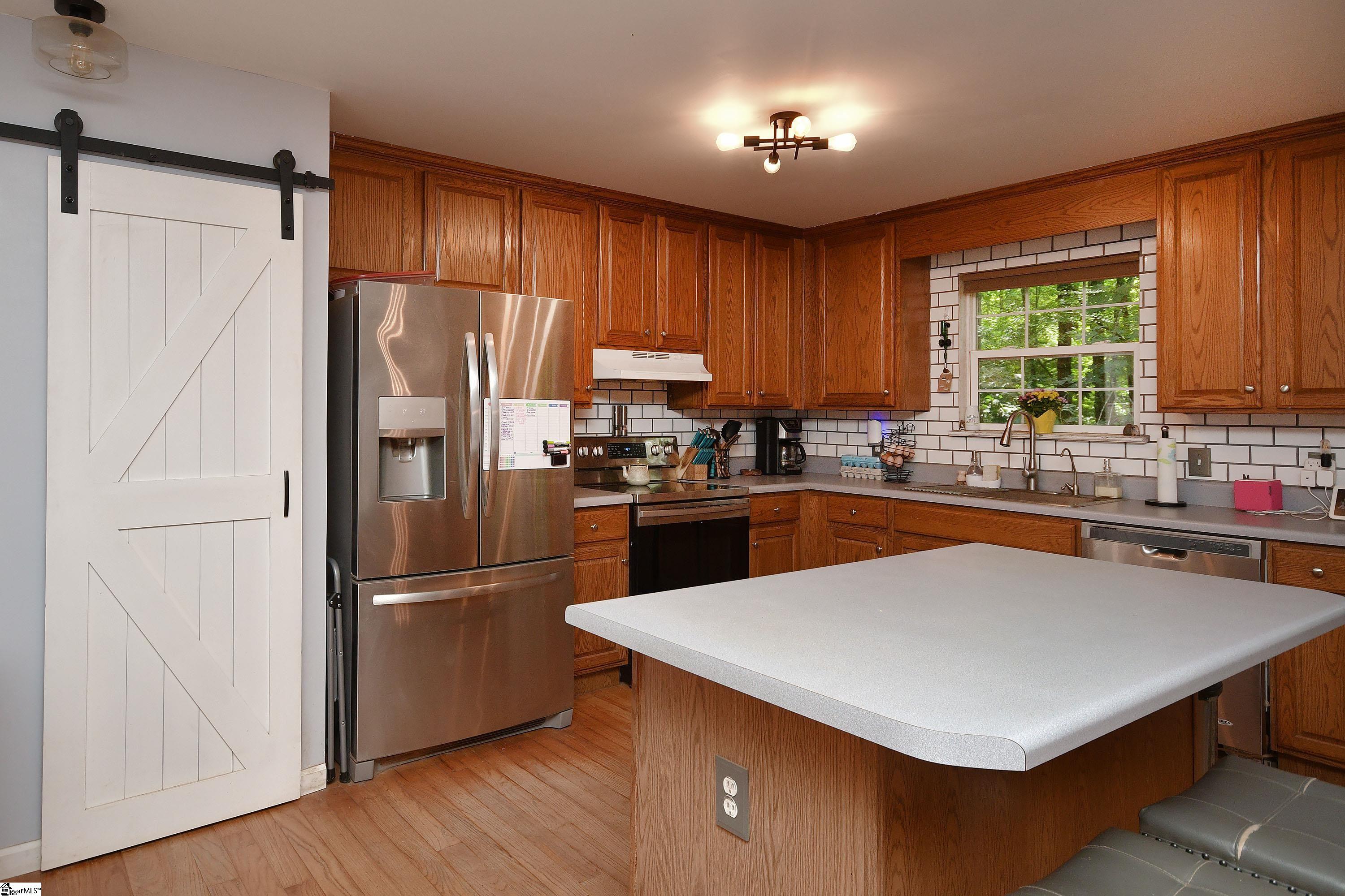450 Waspnest Road Wellford, SC 29385