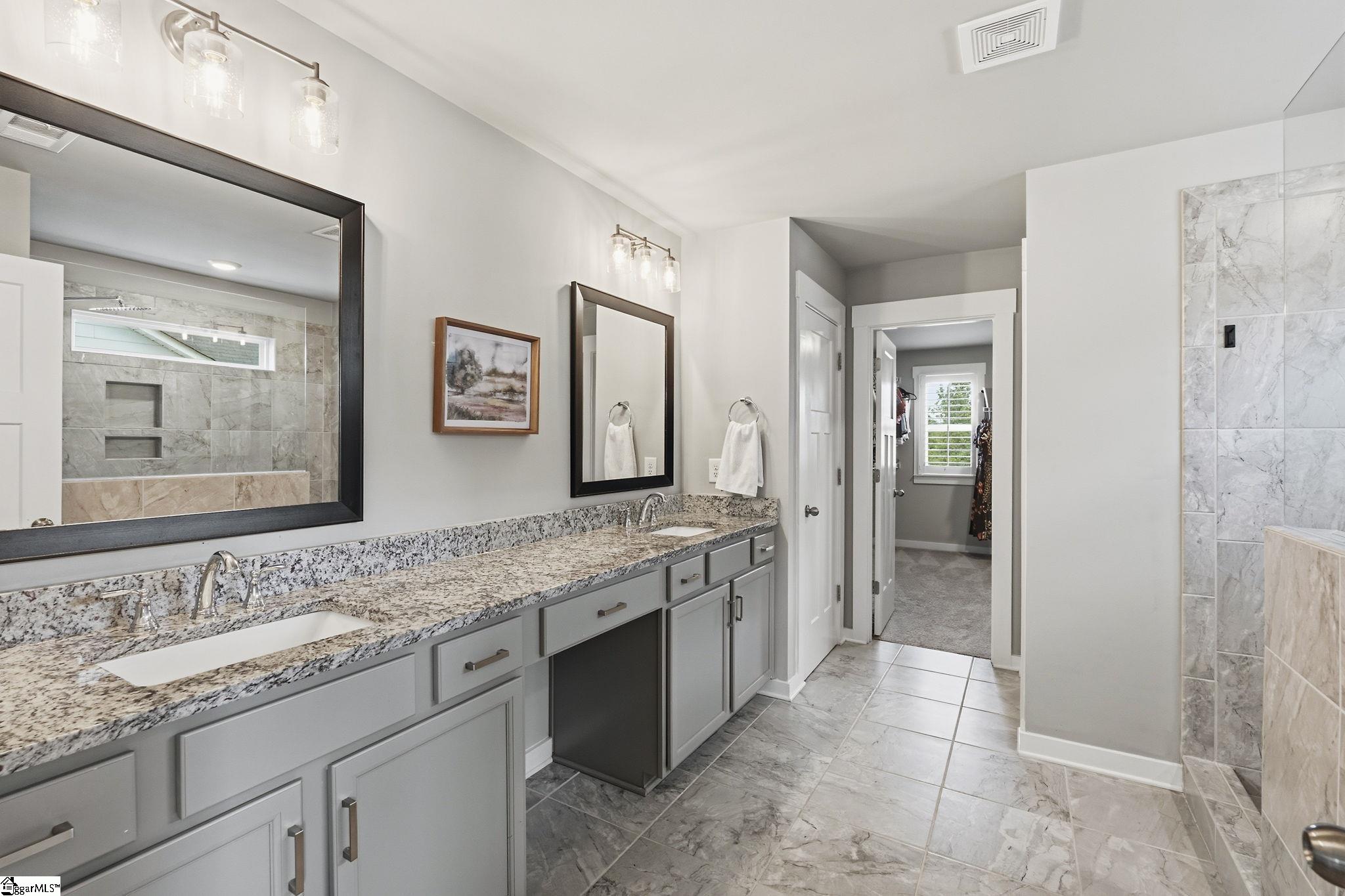 406 Grantleigh Court Simpsonville, SC 29680