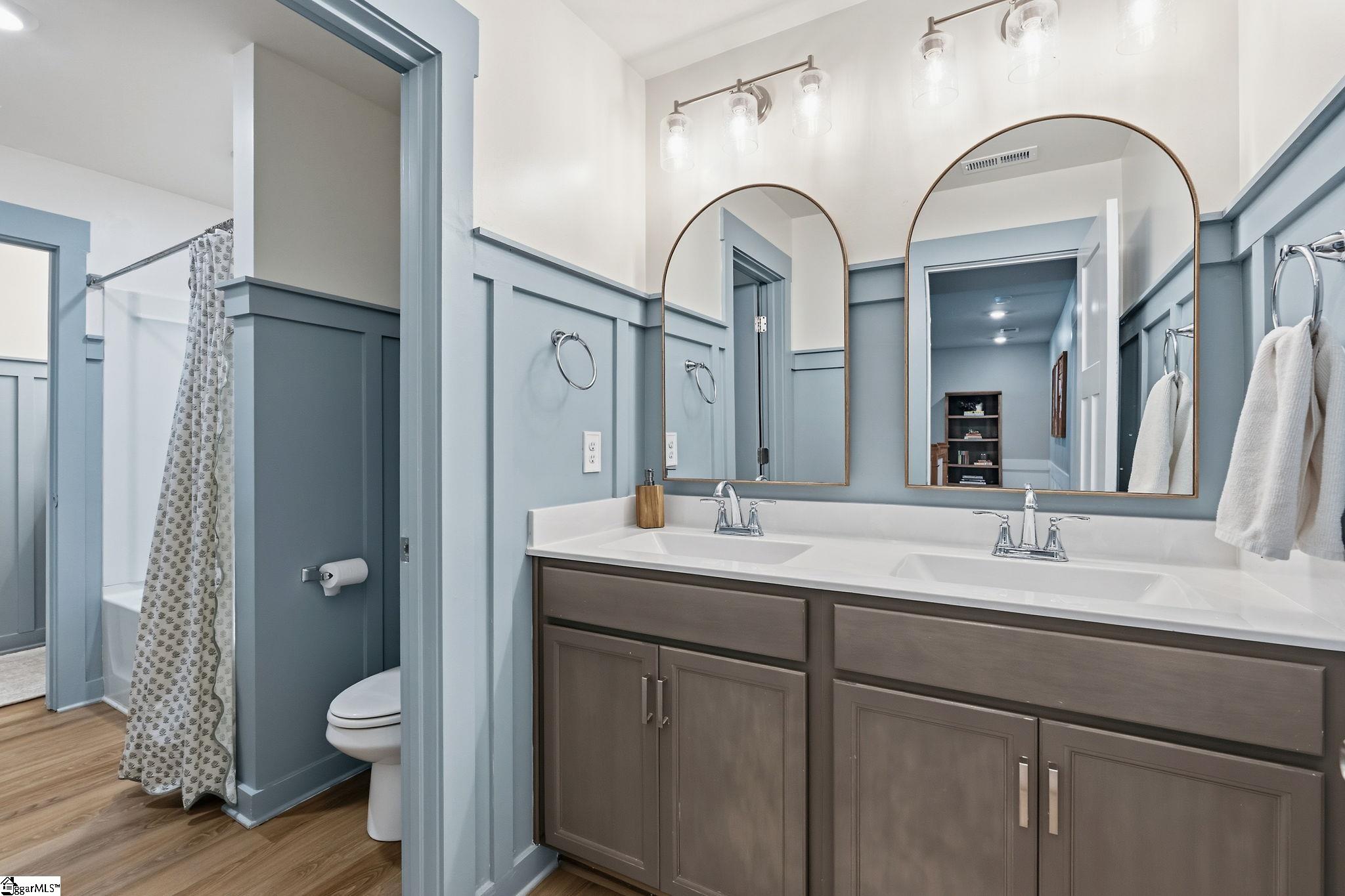 406 Grantleigh Court Simpsonville, SC 29680