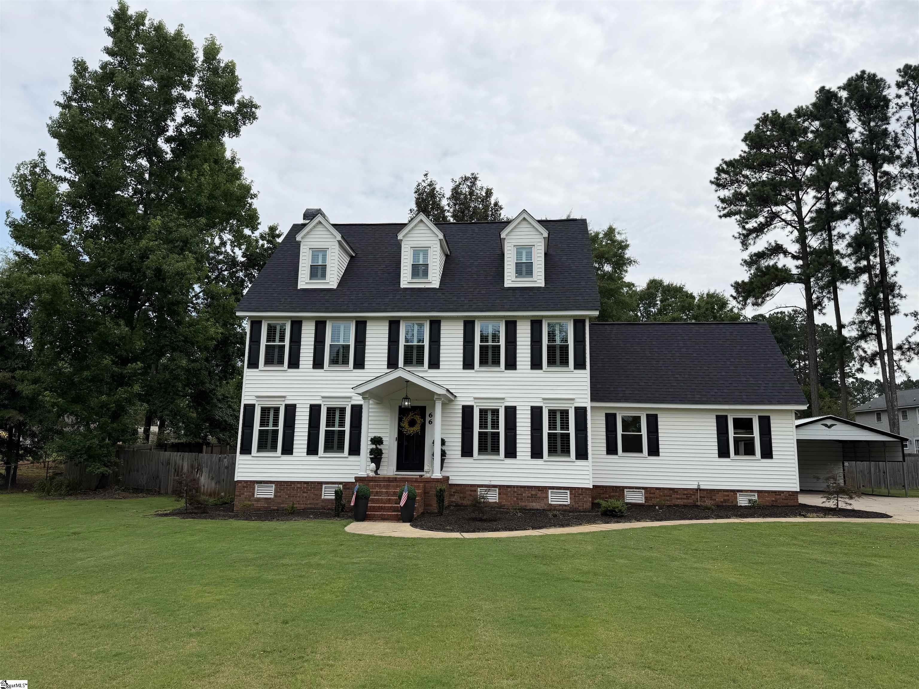 66 Cain Road Laurens, SC 29360