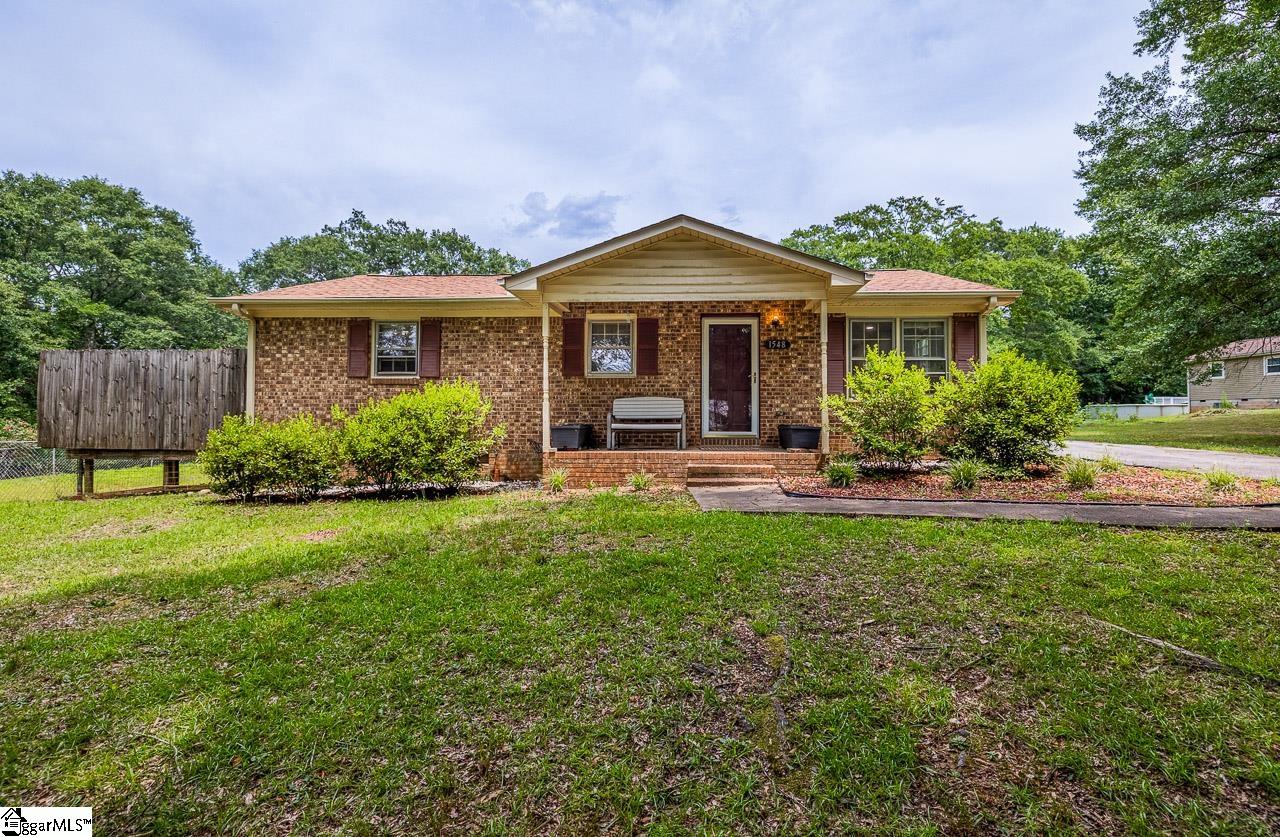 1548 Bud Arthur Bridge Road Spartanburg, SC 29307