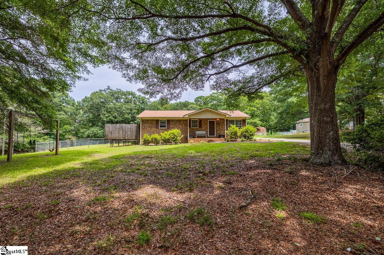 1548 Bud Arthur Bridge Road Spartanburg, SC 29307
