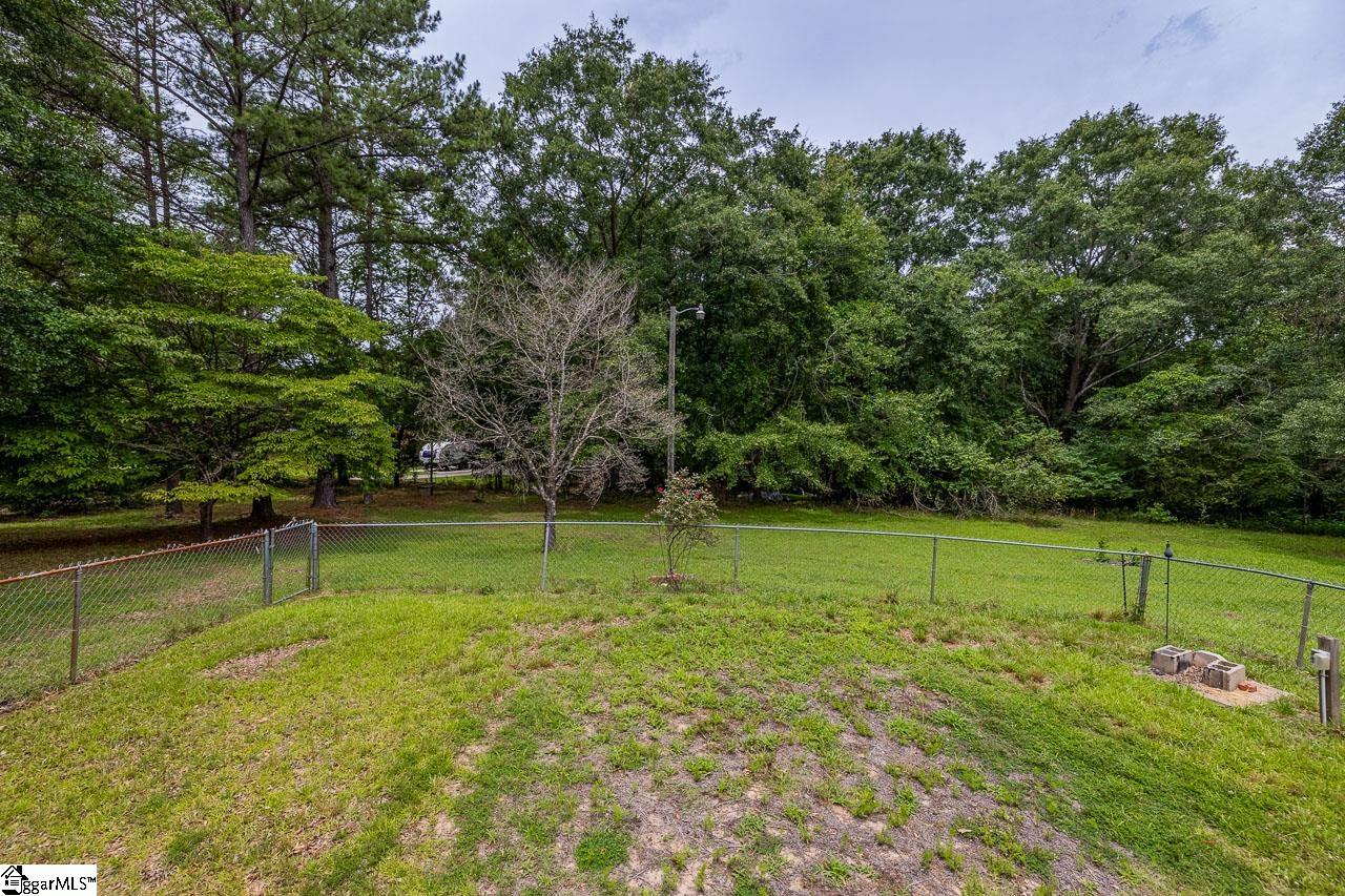 1548 Bud Arthur Bridge Road Spartanburg, SC 29307