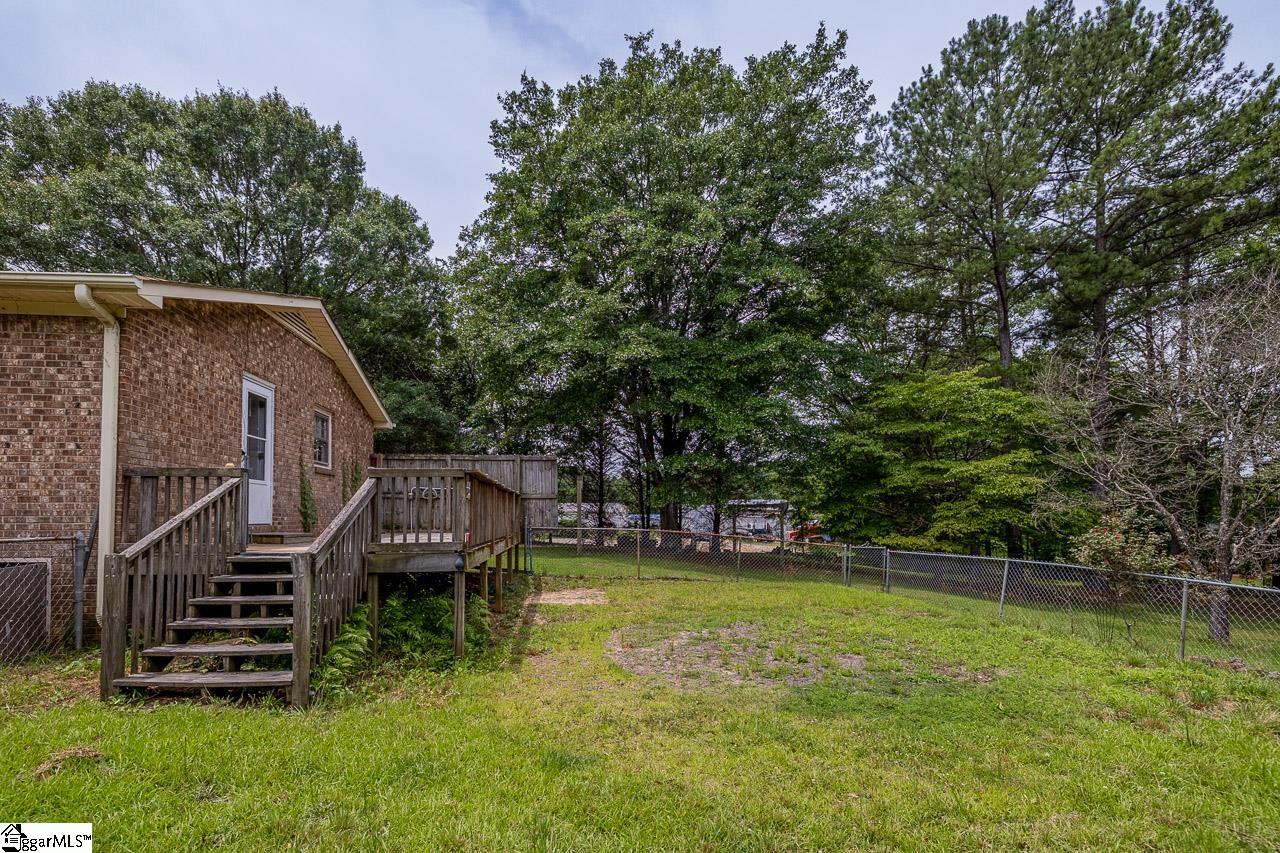1548 Bud Arthur Bridge Road Spartanburg, SC 29307