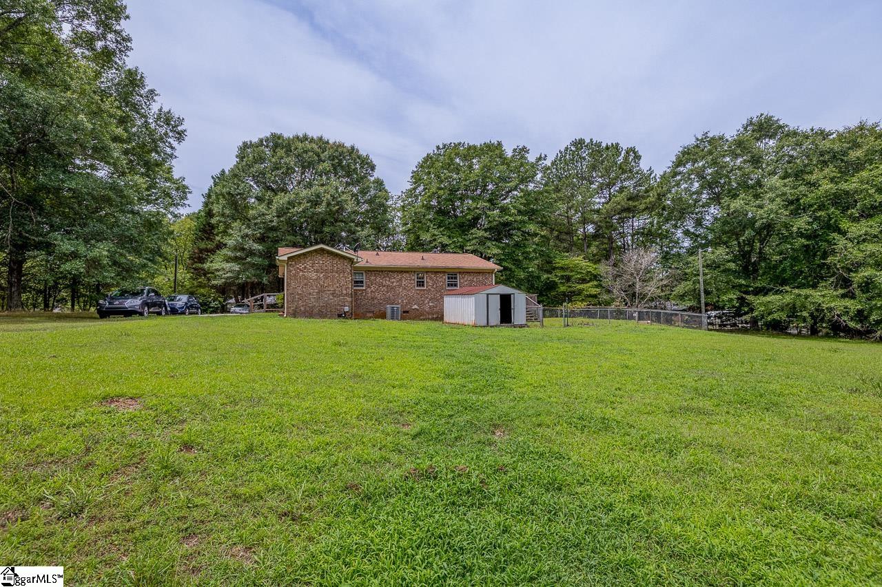 1548 Bud Arthur Bridge Road Spartanburg, SC 29307