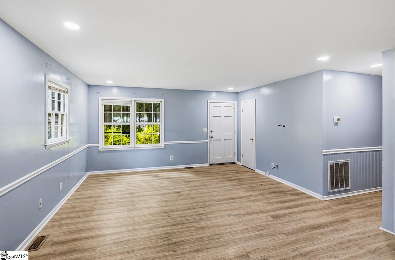 1548 Bud Arthur Bridge Road Spartanburg, SC 29307