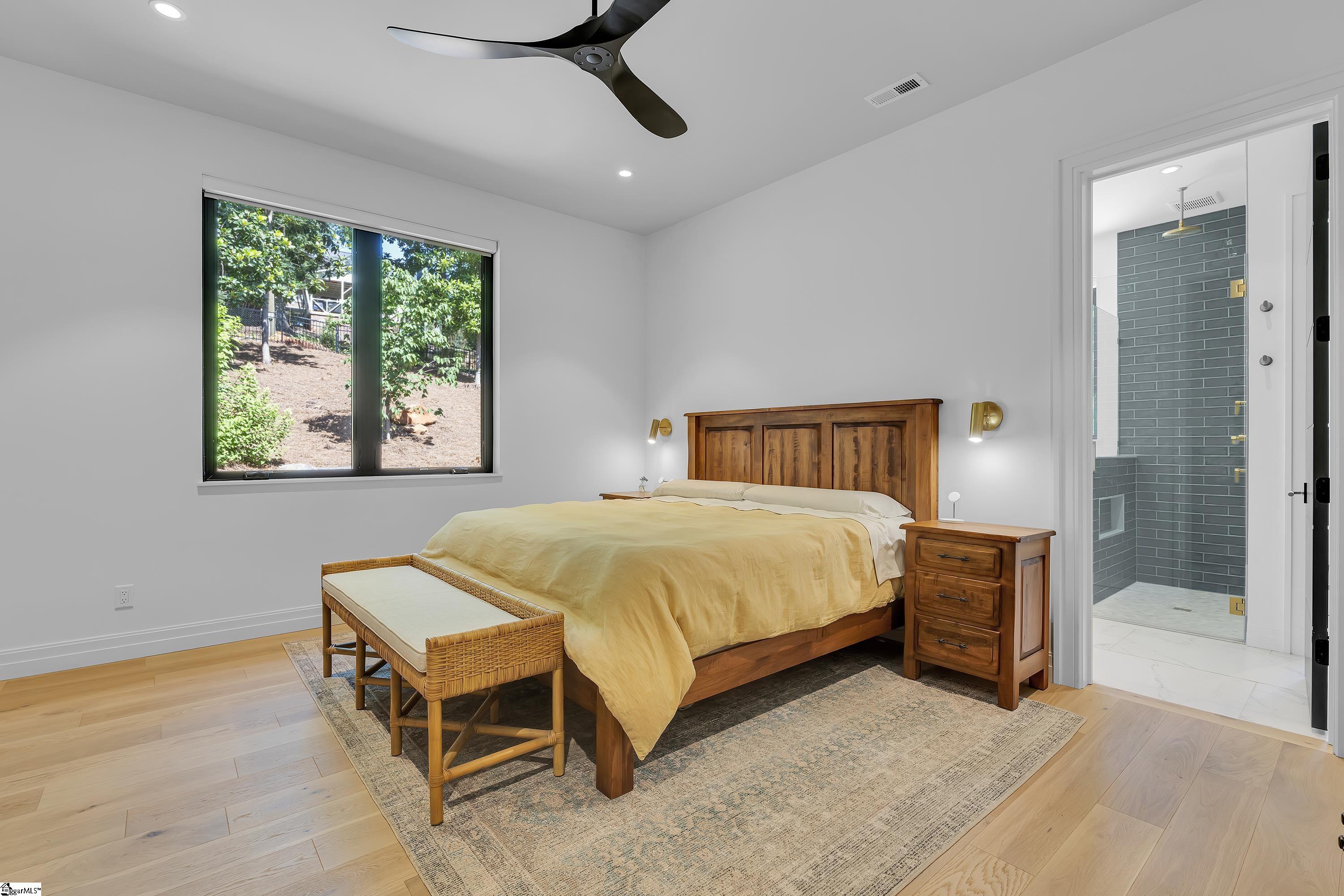 725 Bennett Street Greenville, SC 29609