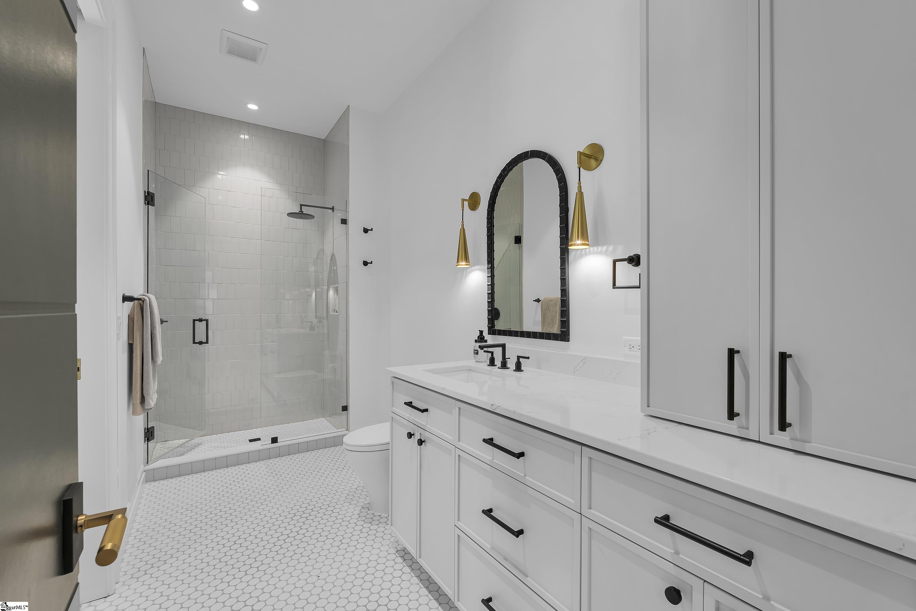725 Bennett Street Greenville, SC 29609